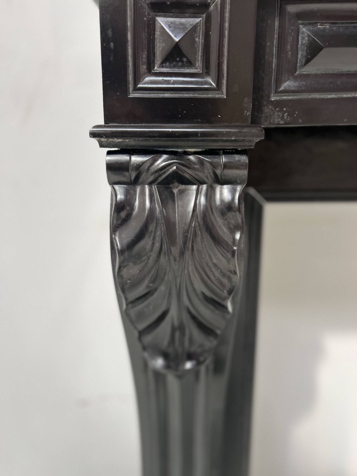 Napoleon III Fireplace With Claw Feet In Black Marble, 19th Century photo vinterior