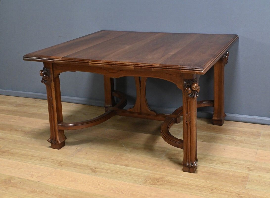 Art Nouveau Walnut Extending Table, 20 Place Settings – Early 20th Century photo vinterior