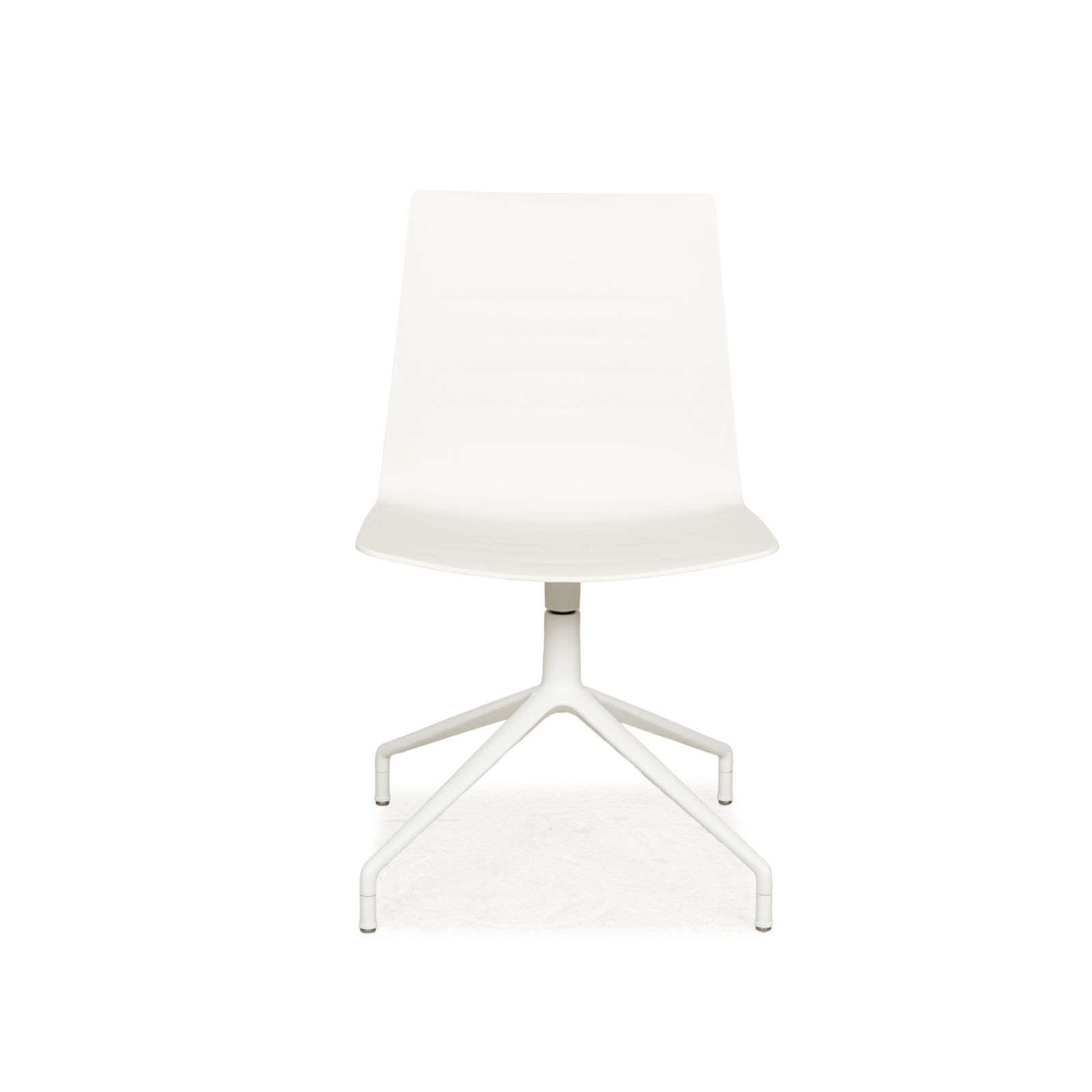 Meubels Set van 6 Andreu World Plastic Chairs – Wit/Crème – Handmatige Functie photo