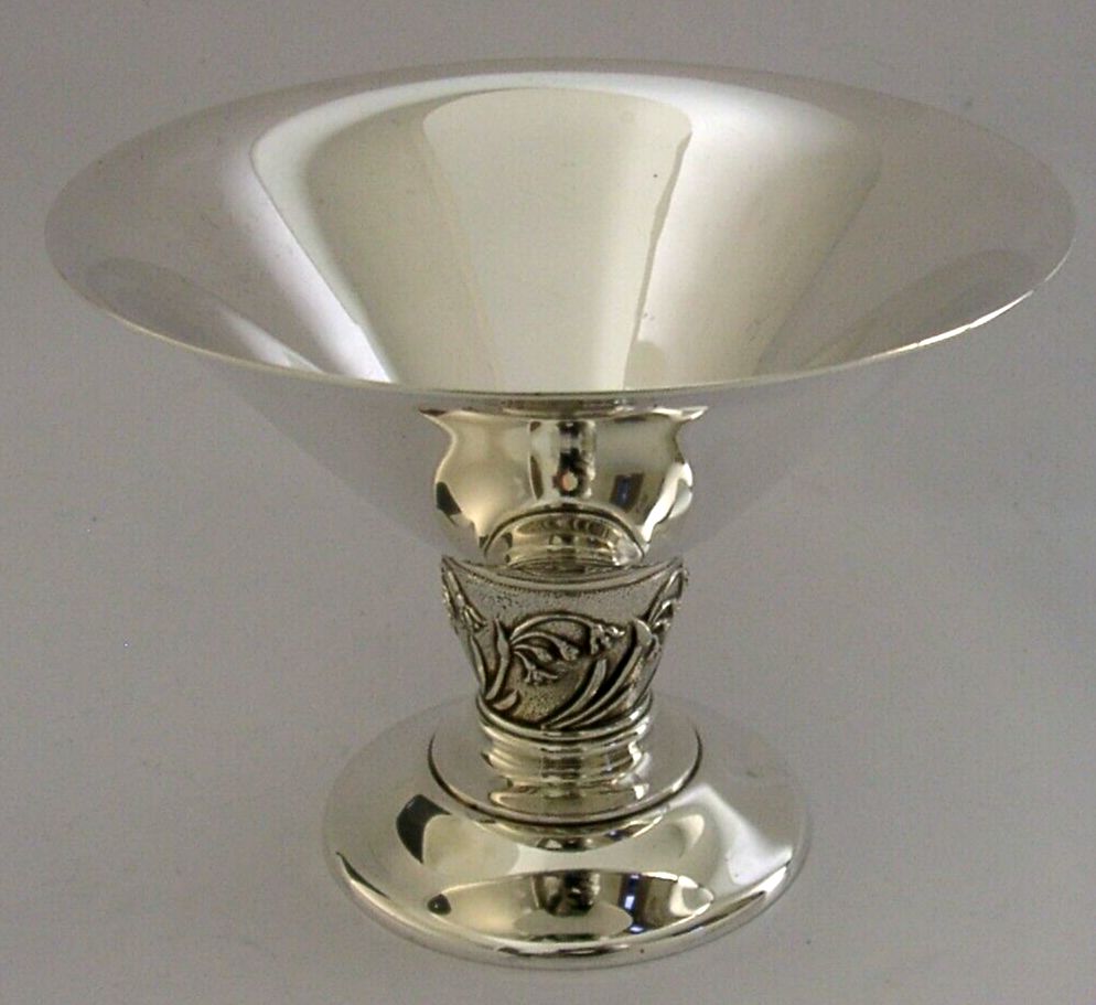 Brian Leslie Fuller 200g English Sterling Silver Dish Sweet Bowl 2000 Bluebells photo furniture