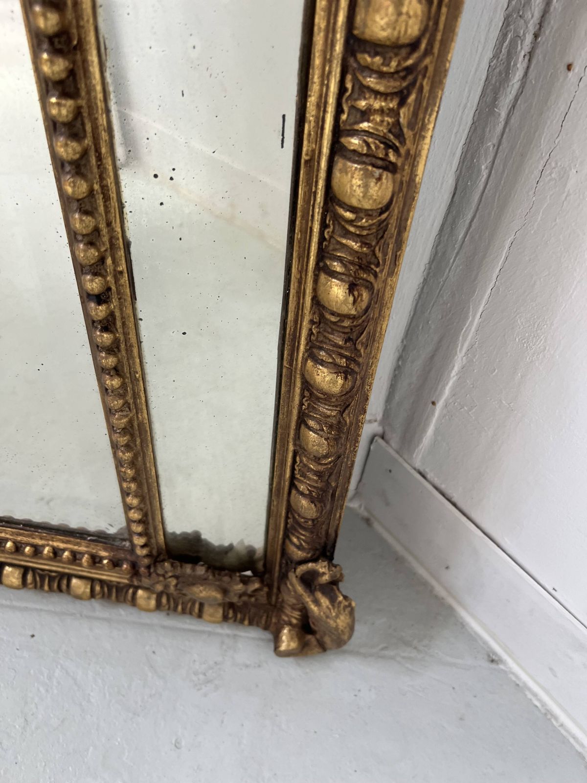 photo vinterior Louis XVI Style Mirror With Parecloses In Wood And Gilded Stucco 19th Century