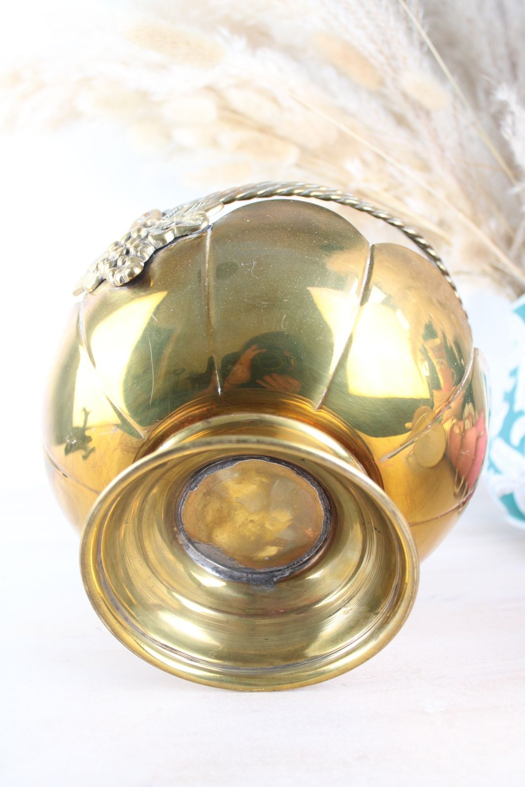 Brass Vintage Scalloped Edge Basket With Handle photo vinterior