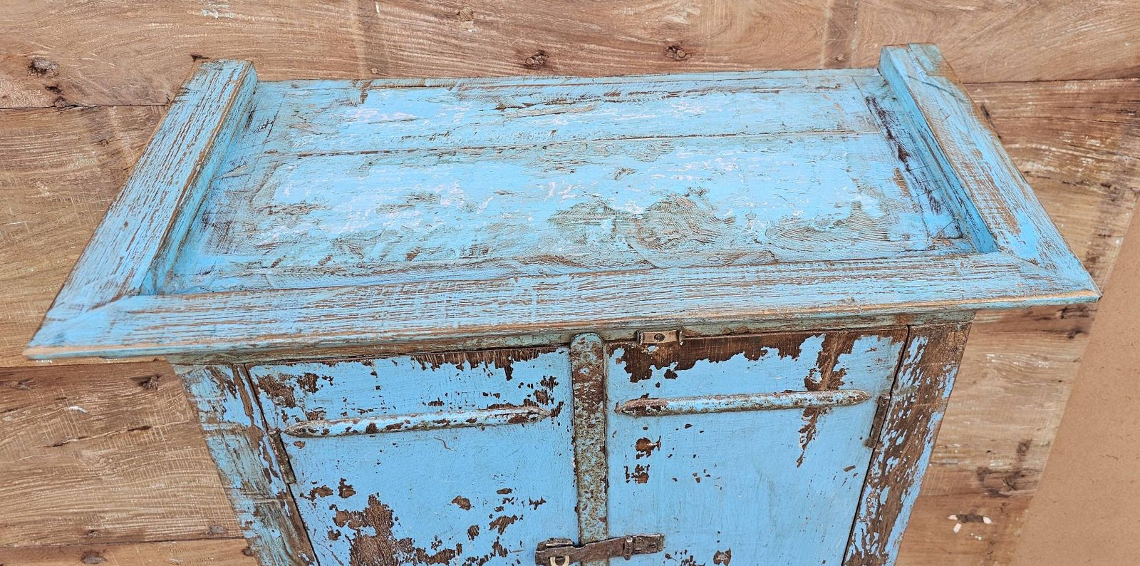 Old Tribal Dresser In Burmese Teak photo vinterior