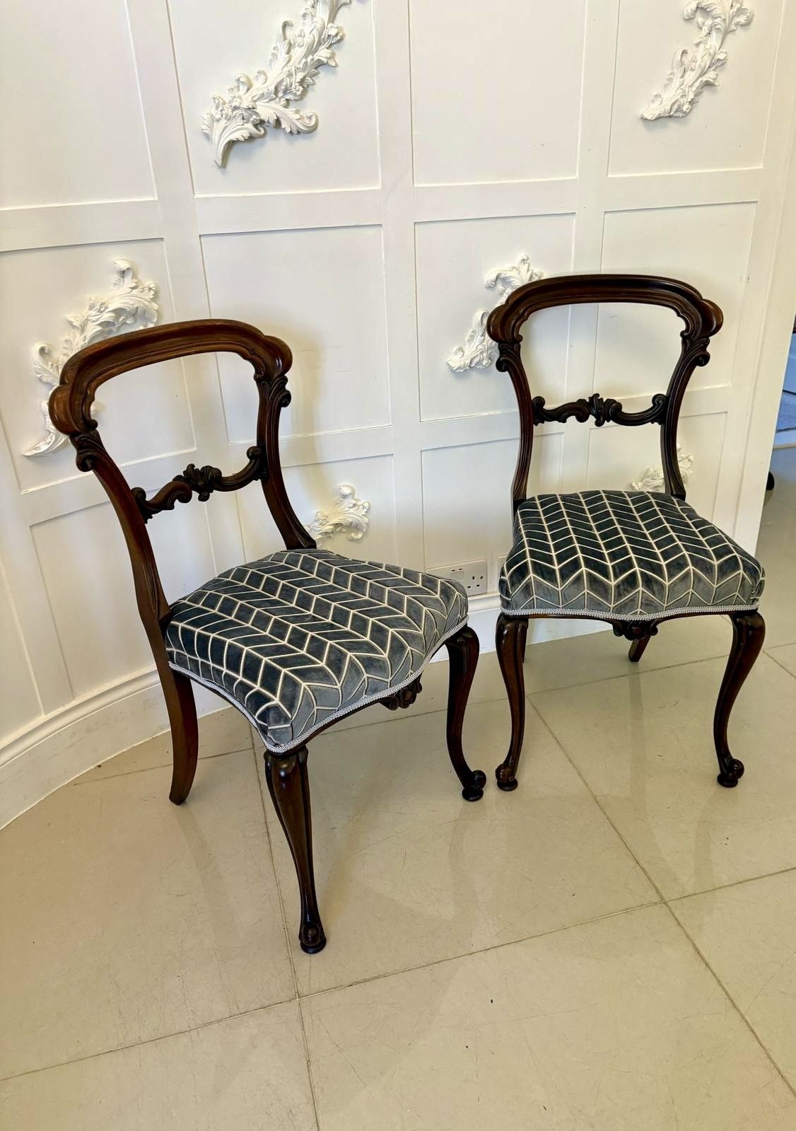 1295.0 Pair Of Antique 19th Century Quality Carved Rosewood Side Chairs photo