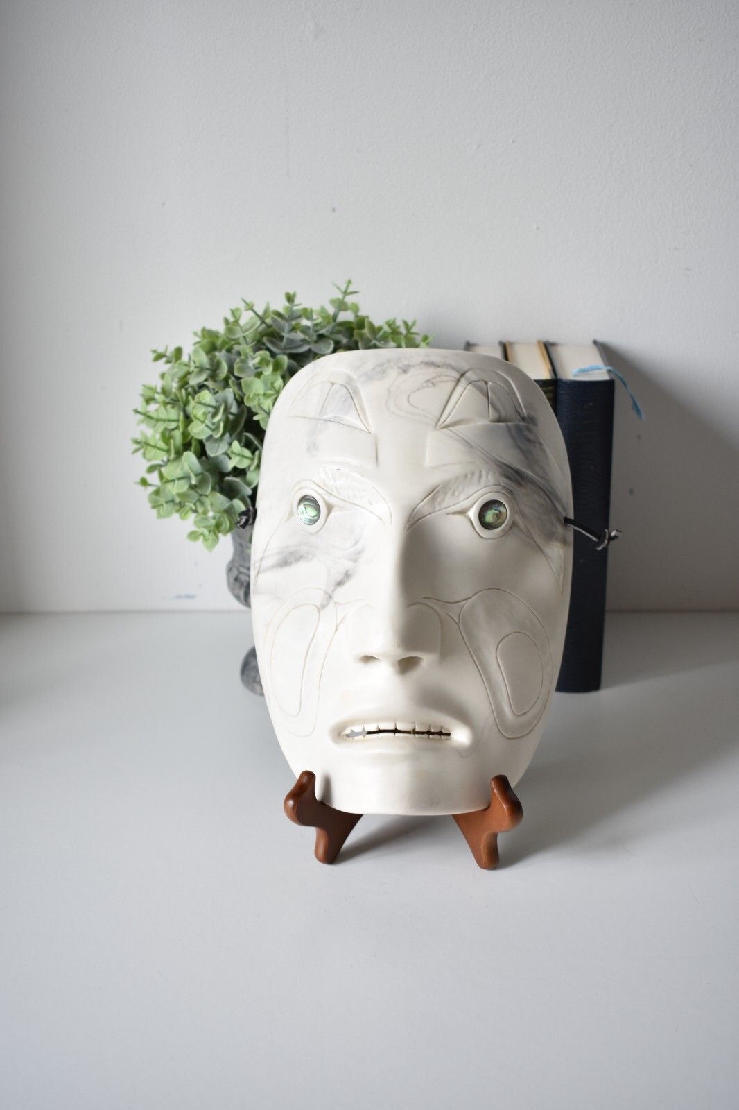 Pearlite Marblecraft Native Tribal Mask Wall Hanging Abalone Eyes Made In Canada photo 70.0