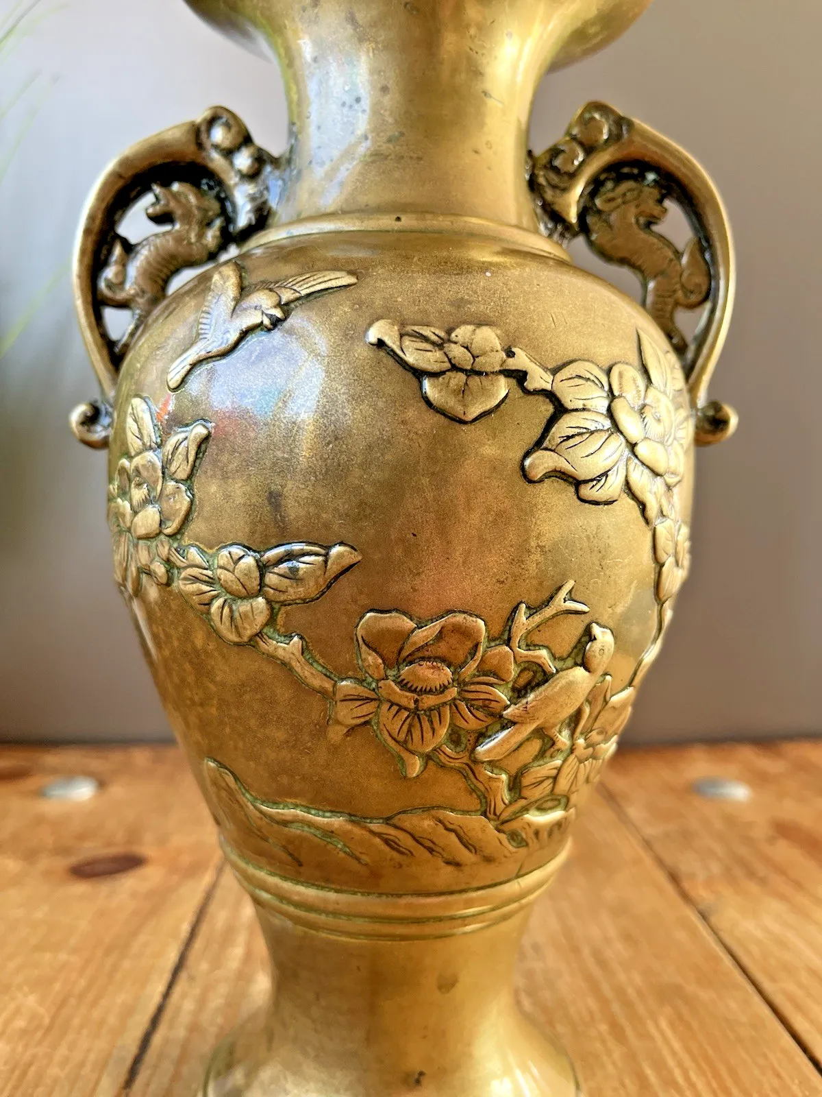 Antique Japanese Meiji Period Bronze / Brass Vase Bird Floral Aesthetic Movement photo vinterior