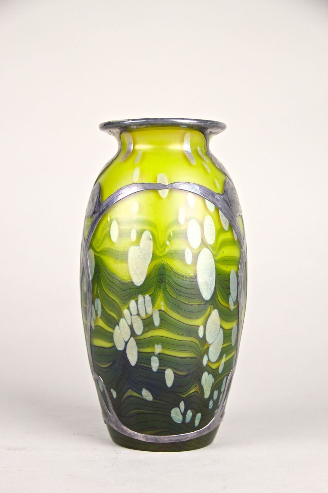 Loetz Witwe Glass Vase "Cytisus Yellow" With Silver Overlay, Cz Circa 1902 photo for sale