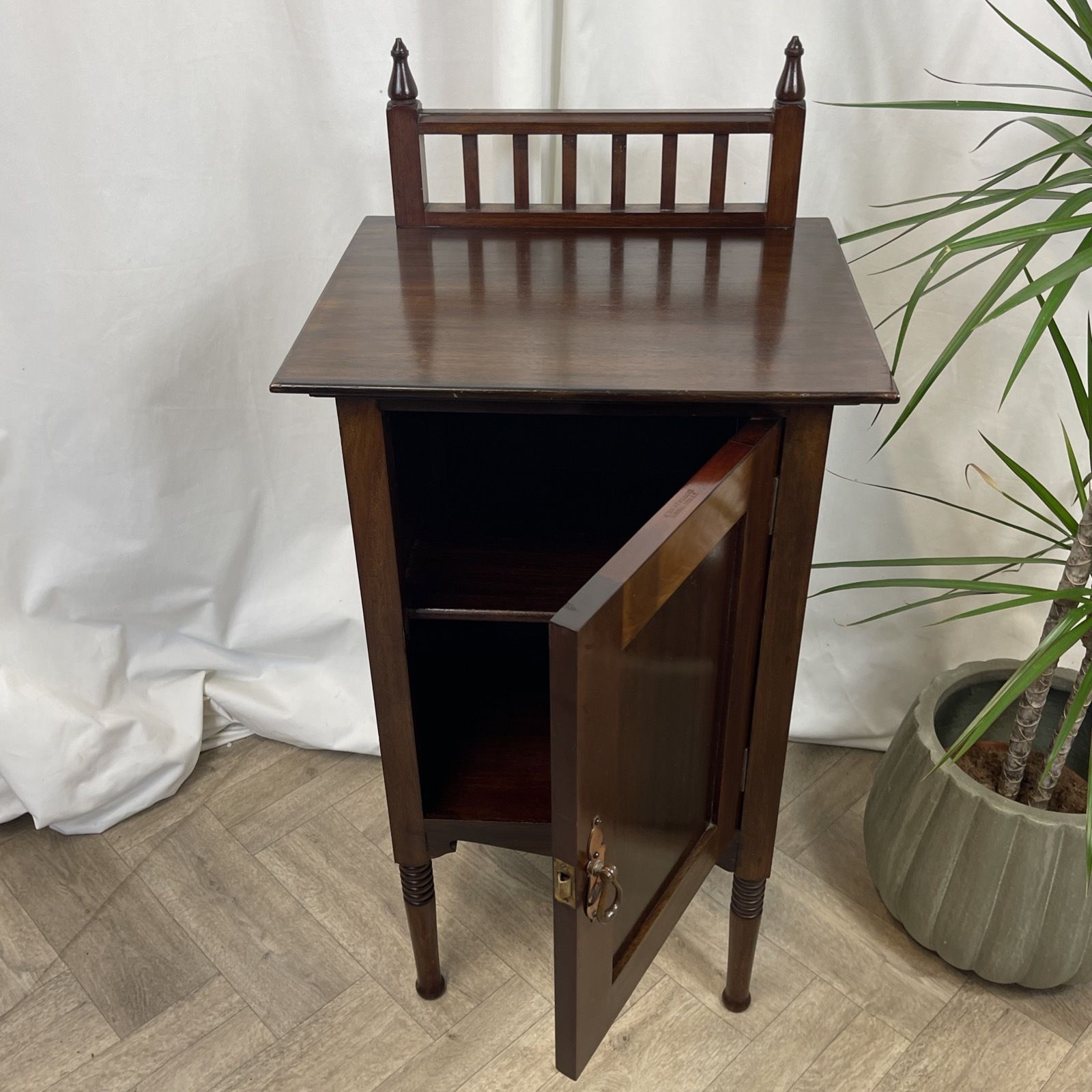 180.0 W Walker And Son Bunhill Row London Cabinet Wash Room Basin Stand Late 19th Century photo