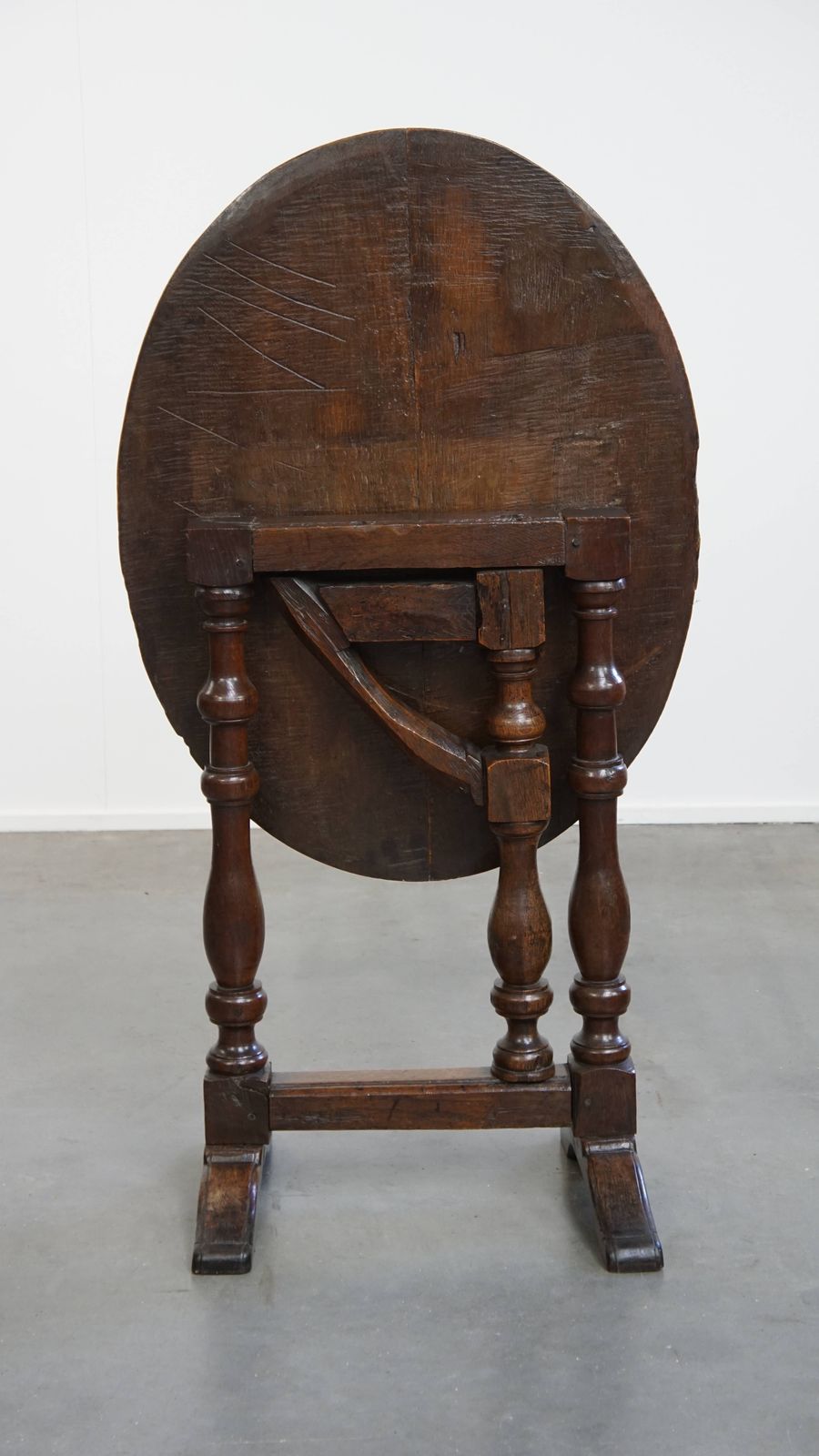 Unique Early 17th Century Antique Folding/Side Table With A Beautiful Patina photo Furniture