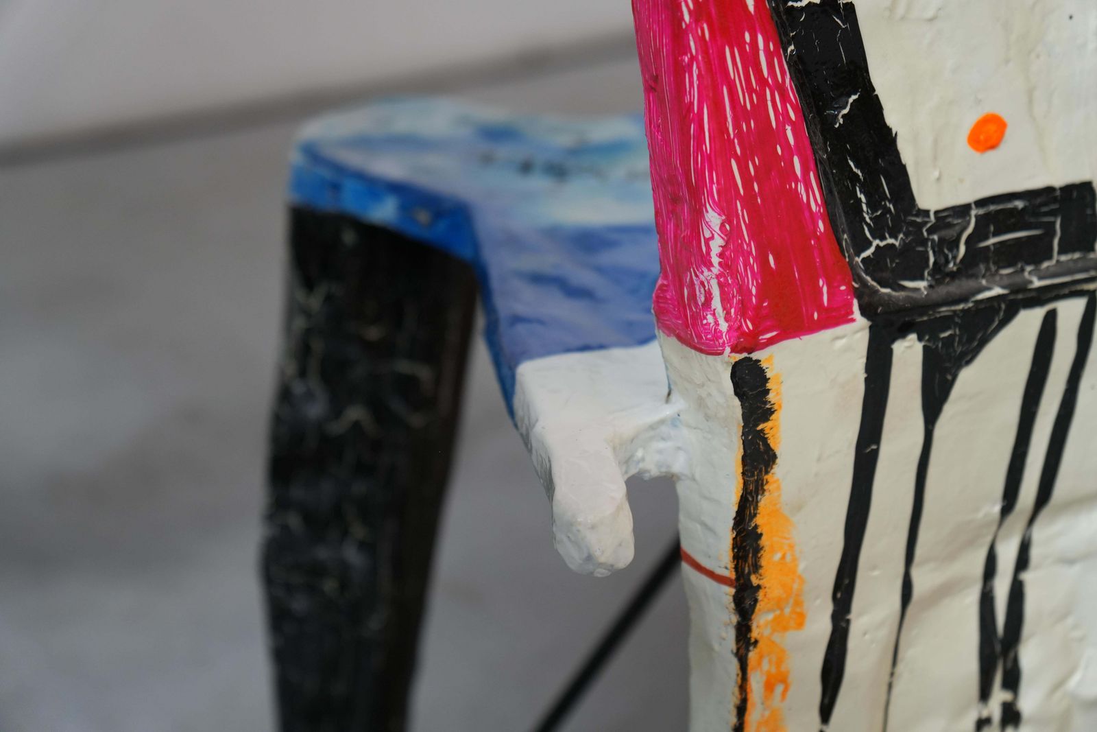 Set Of 6 Signed Pop Art Chairs By Guido Coletti (1995, Signed In 2013) photo vintage
