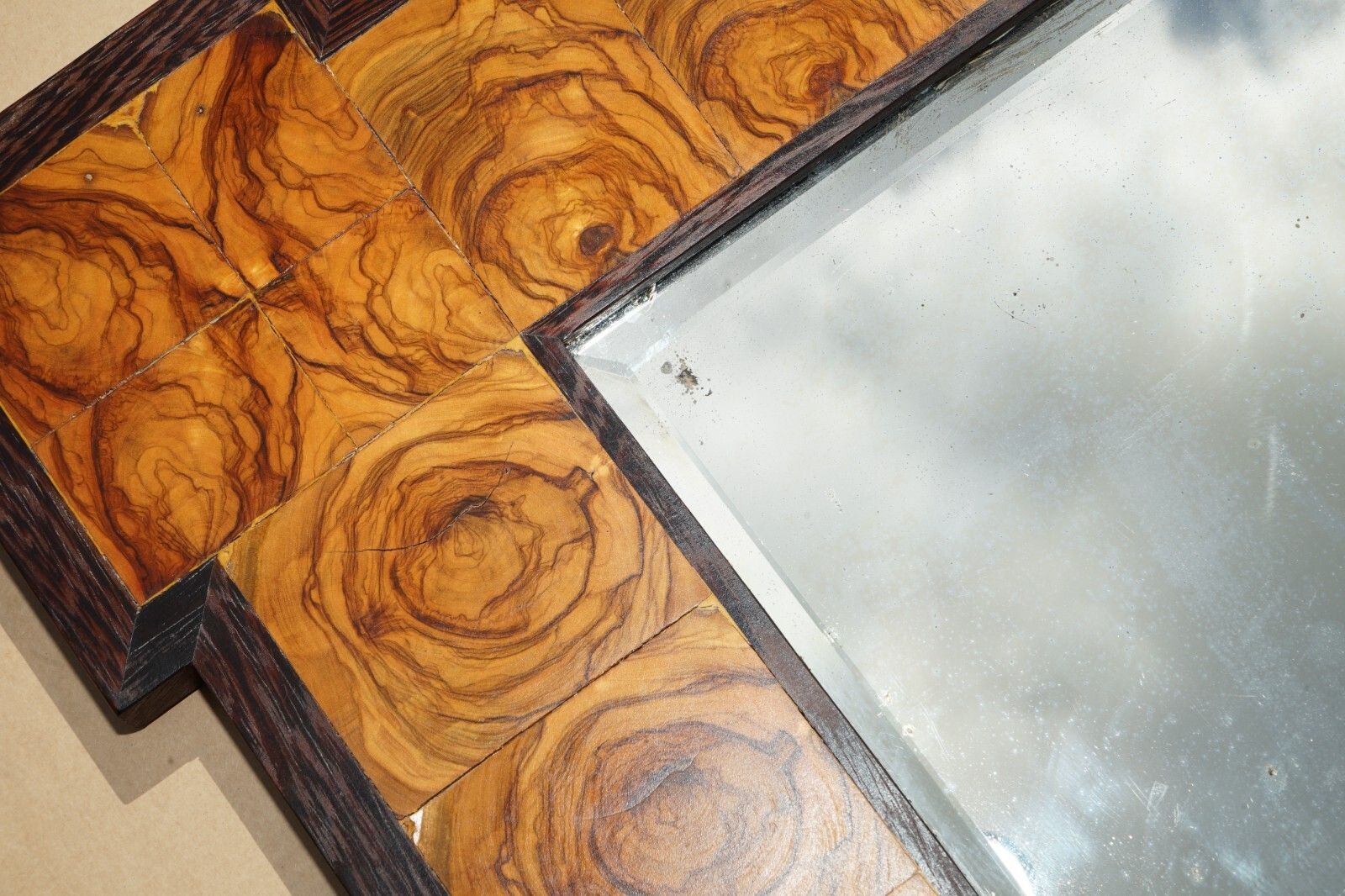 Exquisite Bevelled Edge Oyster Laburnum Wood Wall Mirror Sublime Patina photo vintage