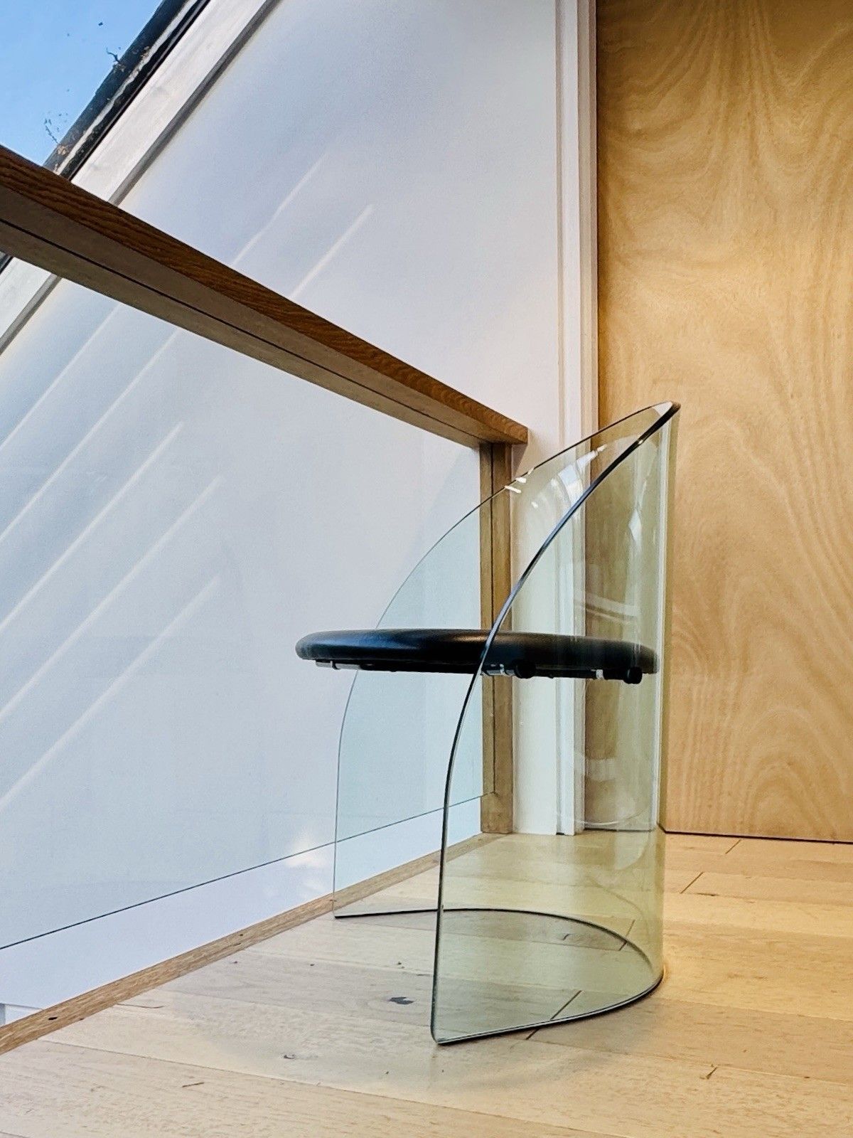 1980s Glass Framed Chair By Fiam Of Italy In The Style Of Louis Dierra photo buy