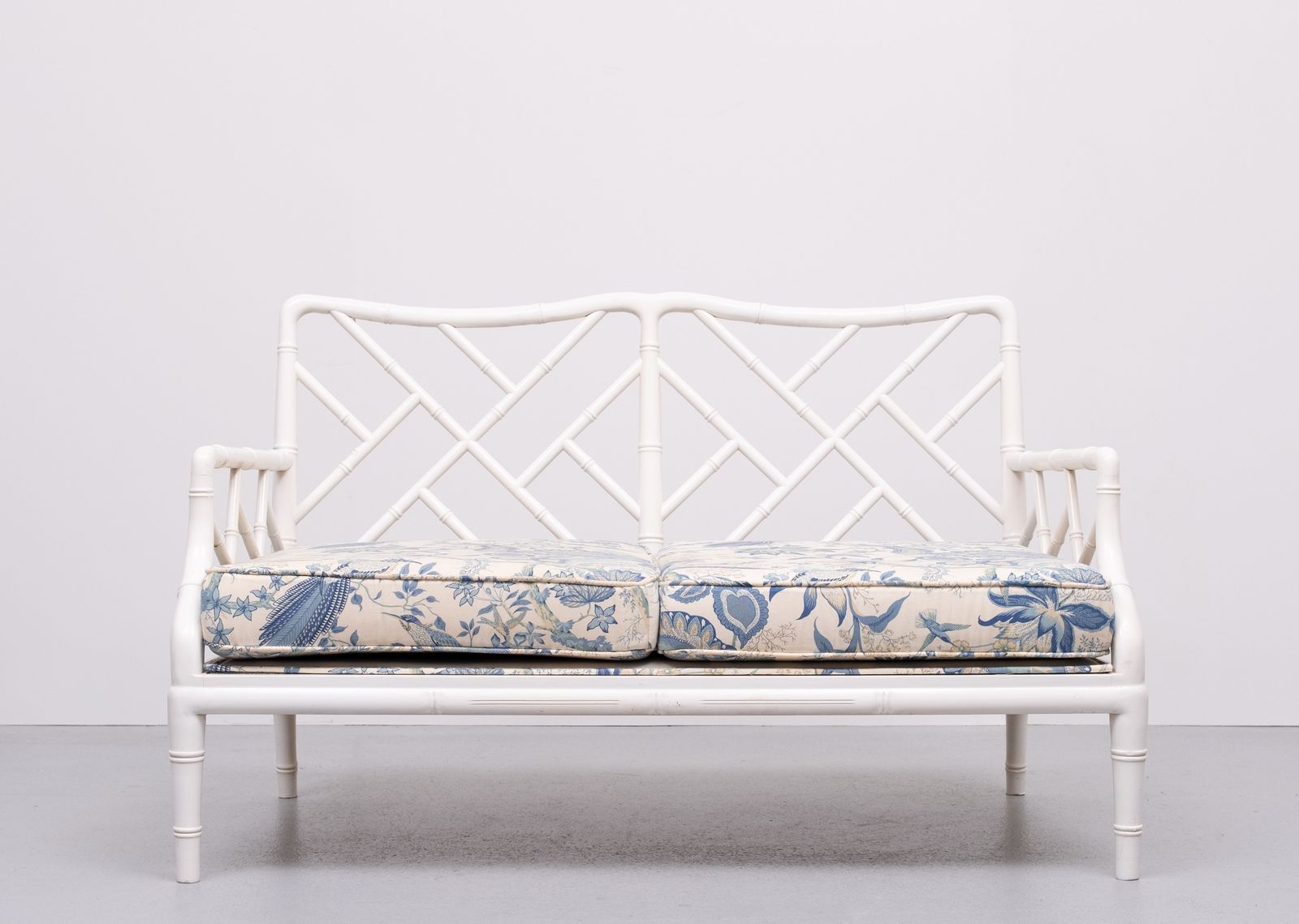 Faux Bamboo Chippendale Two Seat Sofa 1970s France photo 1701.0