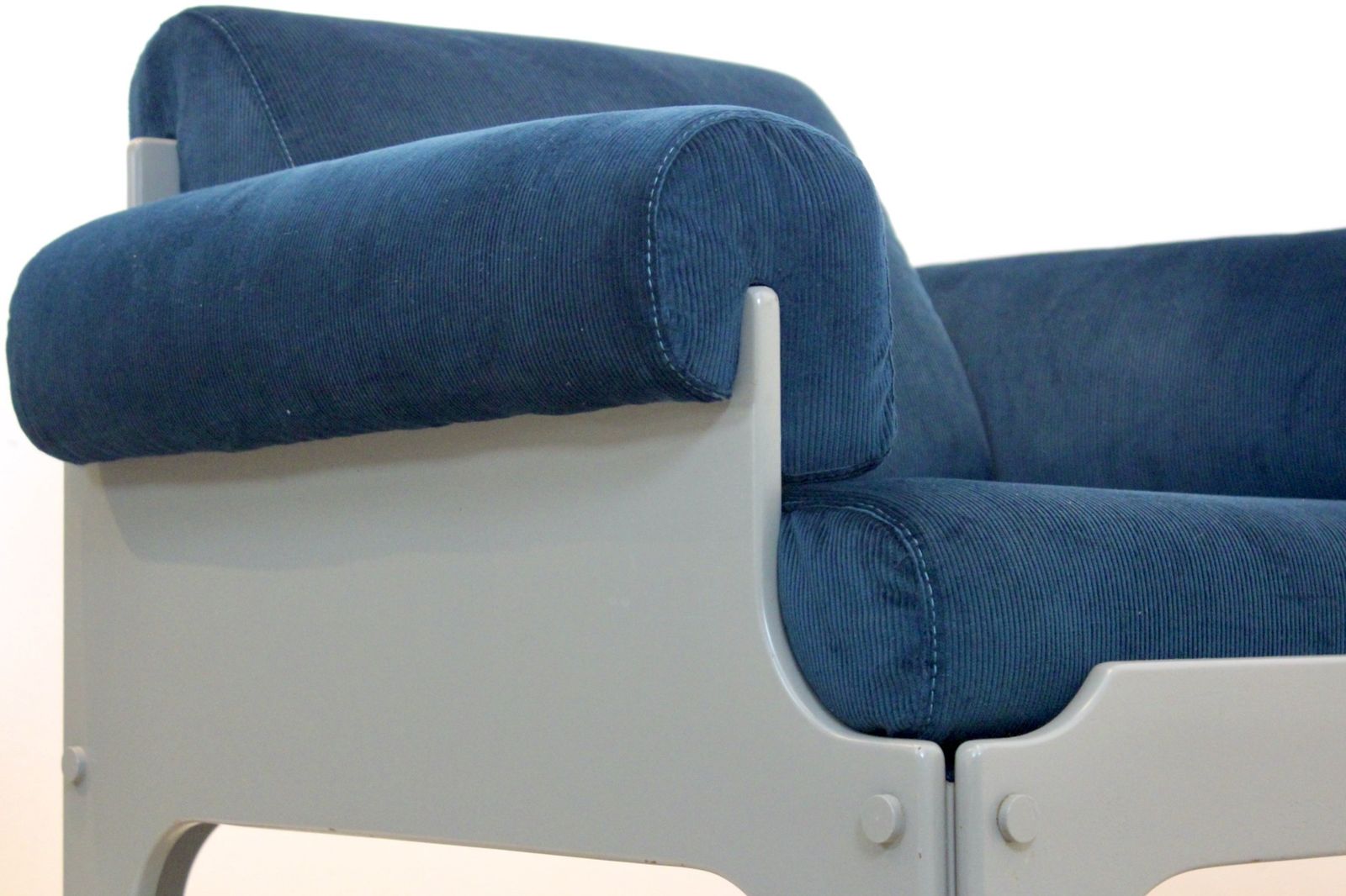 photo buy Jan Pieter Berghoef For Spectrum – Pair Of Sz 85 Lounge Chairs, 1968