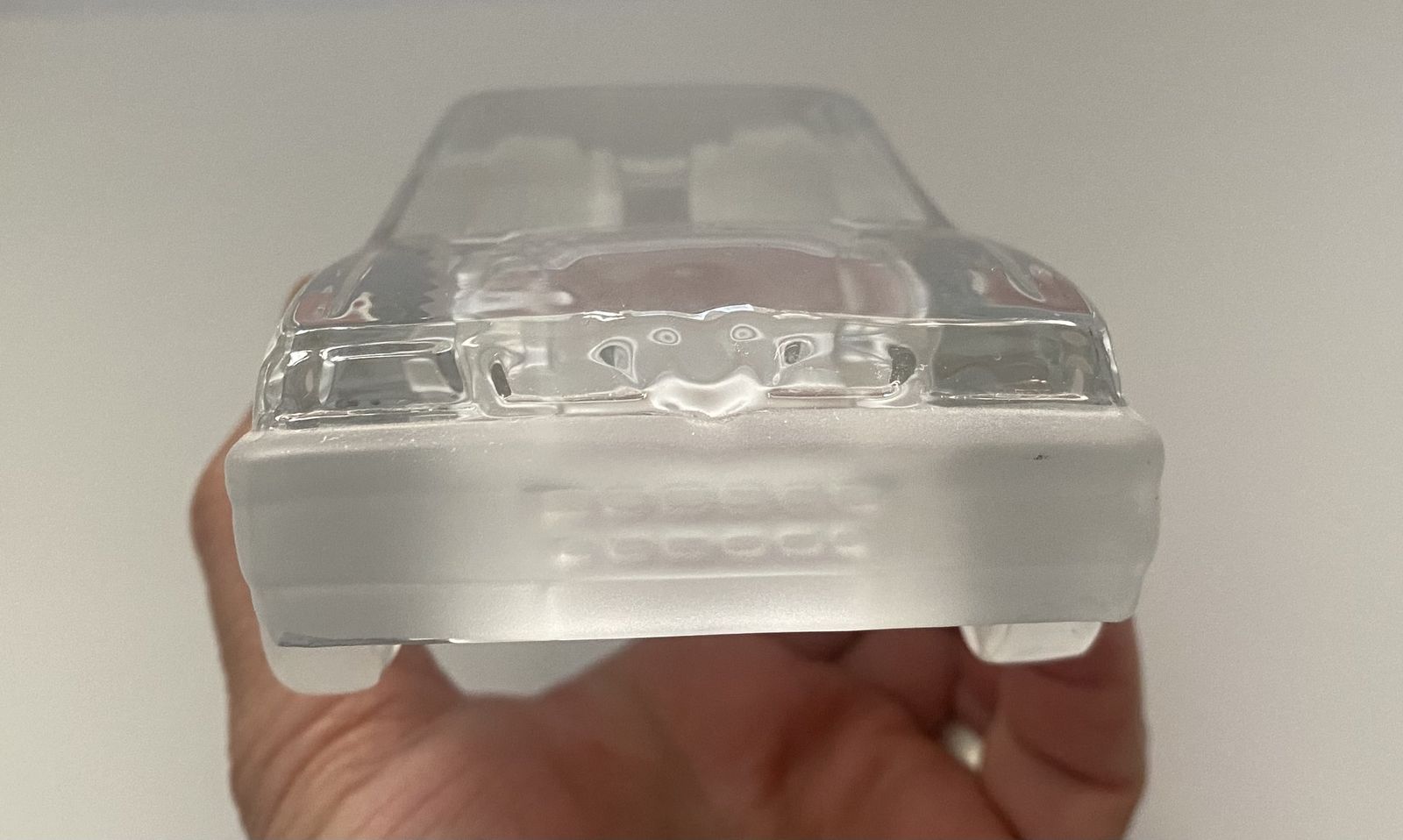 photo furniture Daum France, Limited Edition, Alpha Romeo 155 Lead Crystal Desktop Model, 1/20th Scale