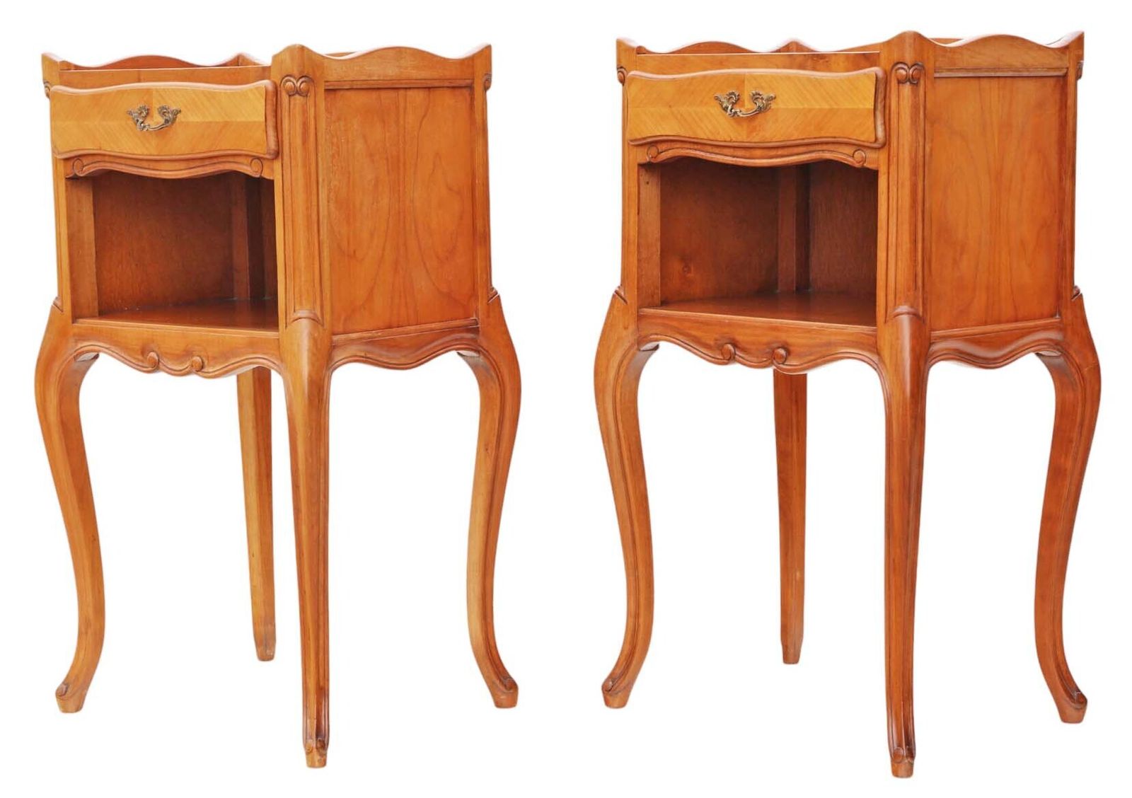 Pair Of Quality Vintage Cherry Or Walnut Bedside Tables – Nightstands photo buy