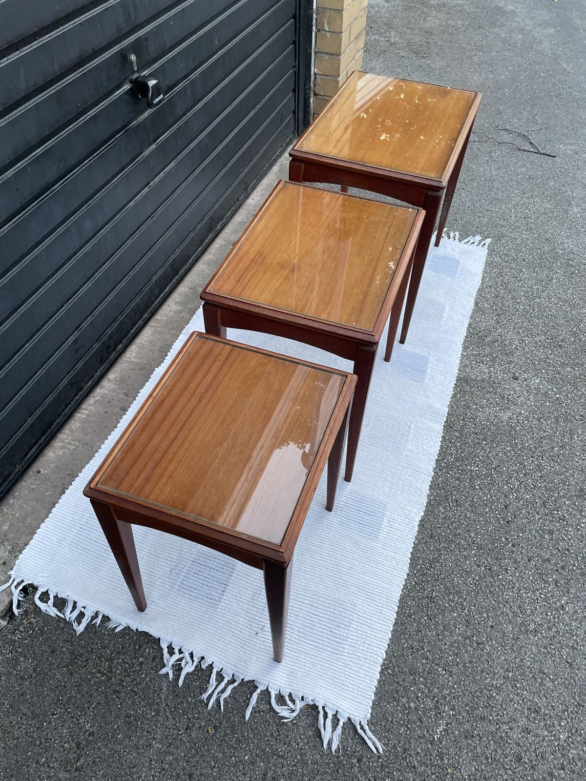 A Lovey Nest Of 3 Mid Century Table photo 50.0
