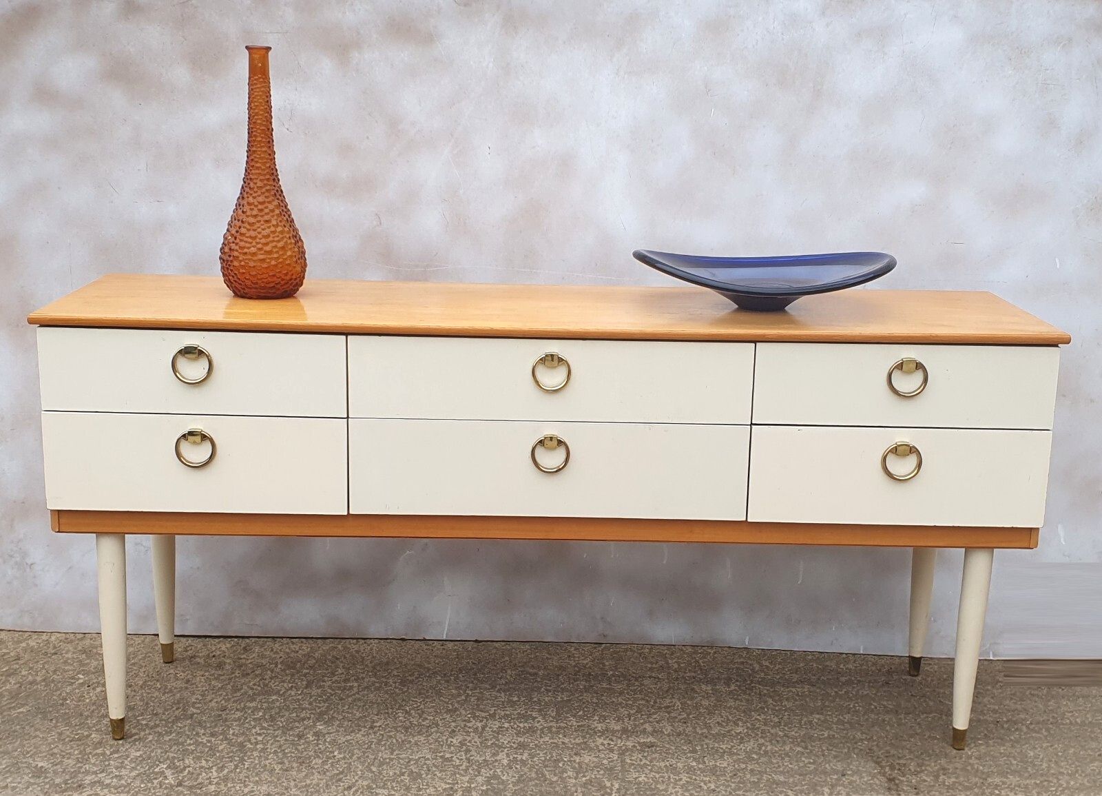 photo furniture Vintage Retro Schreiber Teak Sideboard  / Chest Of Drawers