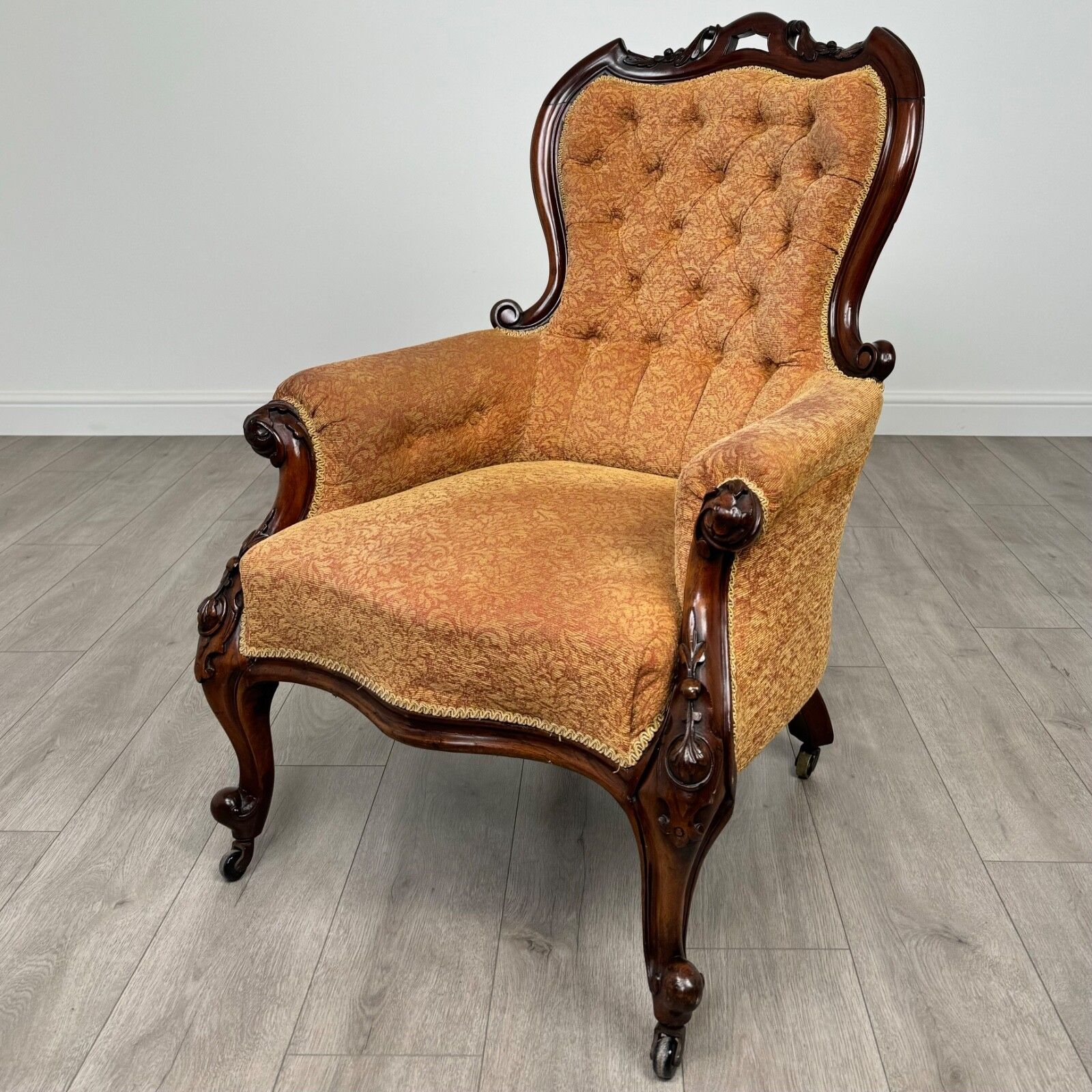 photo vinterior Antique 19th Century Mahogany 3 Piece Suite Of Finest Quality
