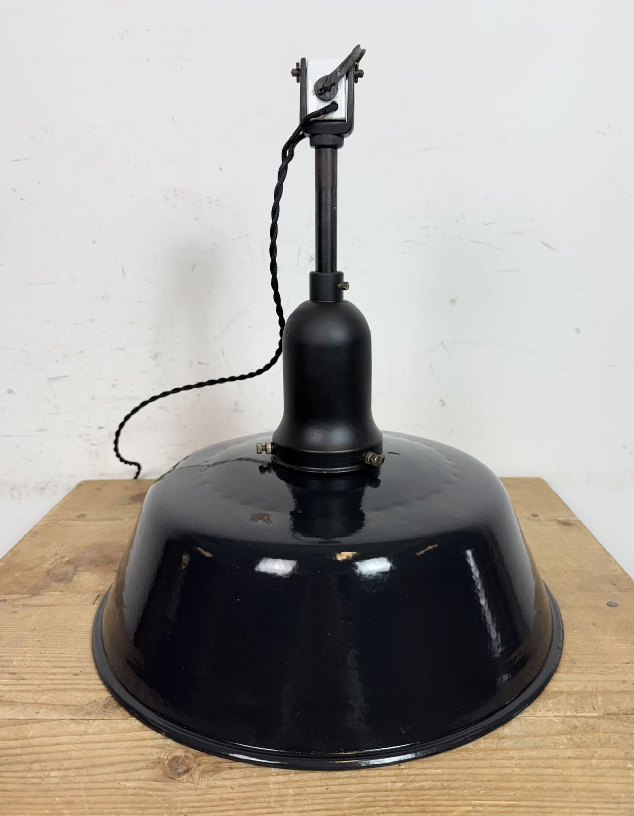 photo furniture Industrial Black Enamel Factory Lamp With Porcelain Top, 1950s
