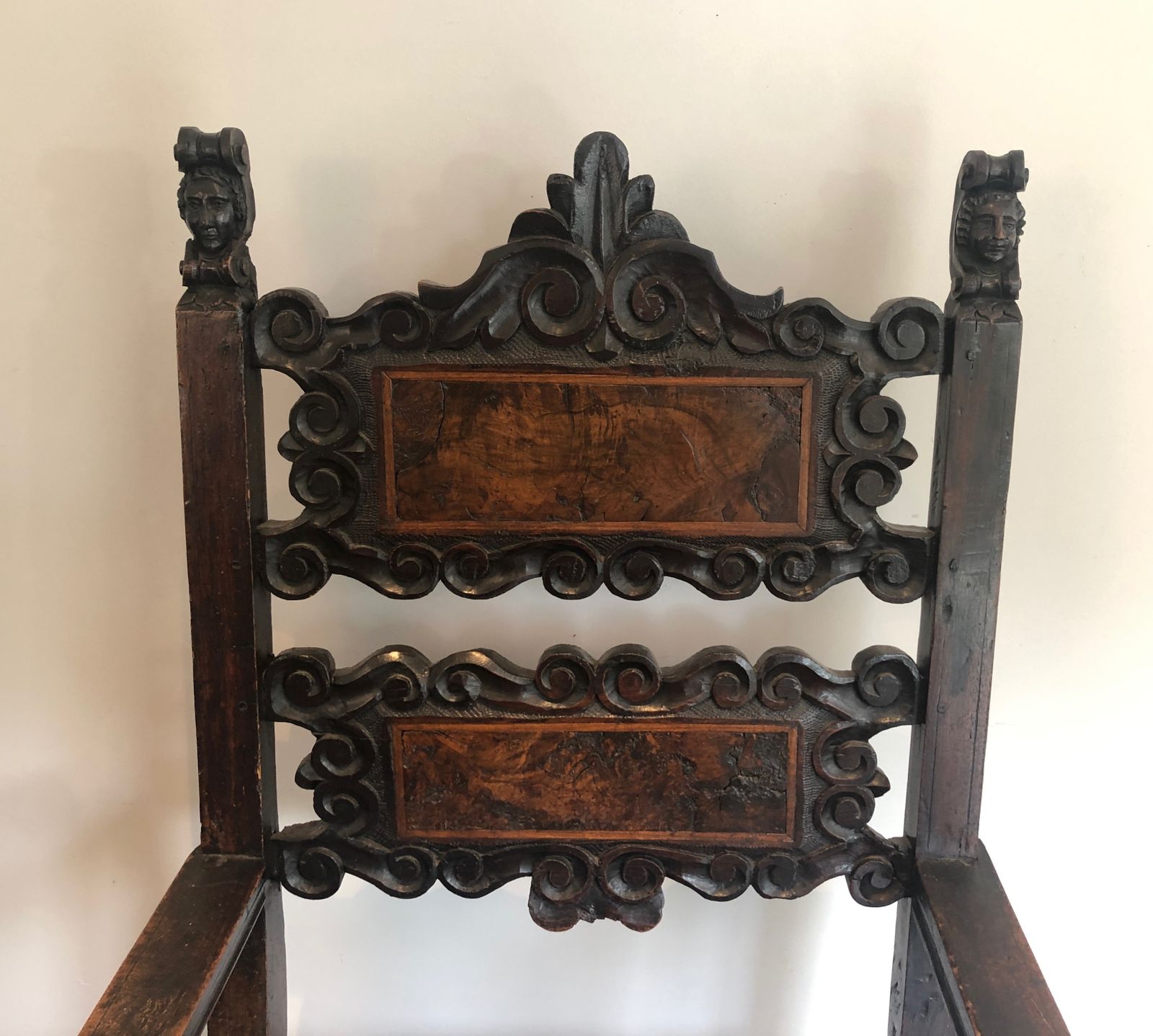 photo vinterior Set Of An Italian Renaissance Period Armchair And Pair Of Walnut Chairs