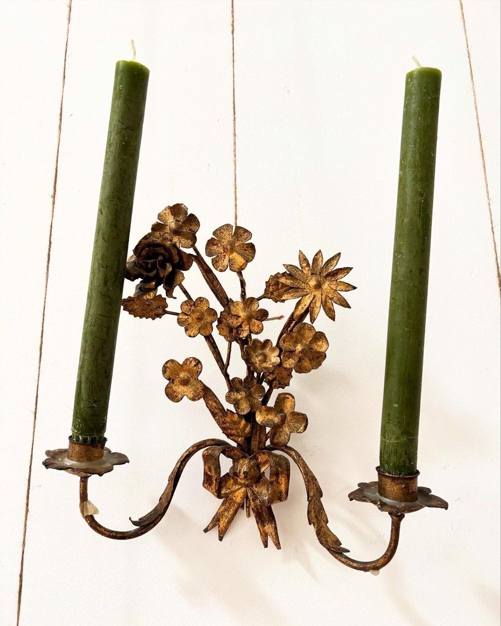 Set Of 4 French Gilt Toleware Sconces photo vinterior