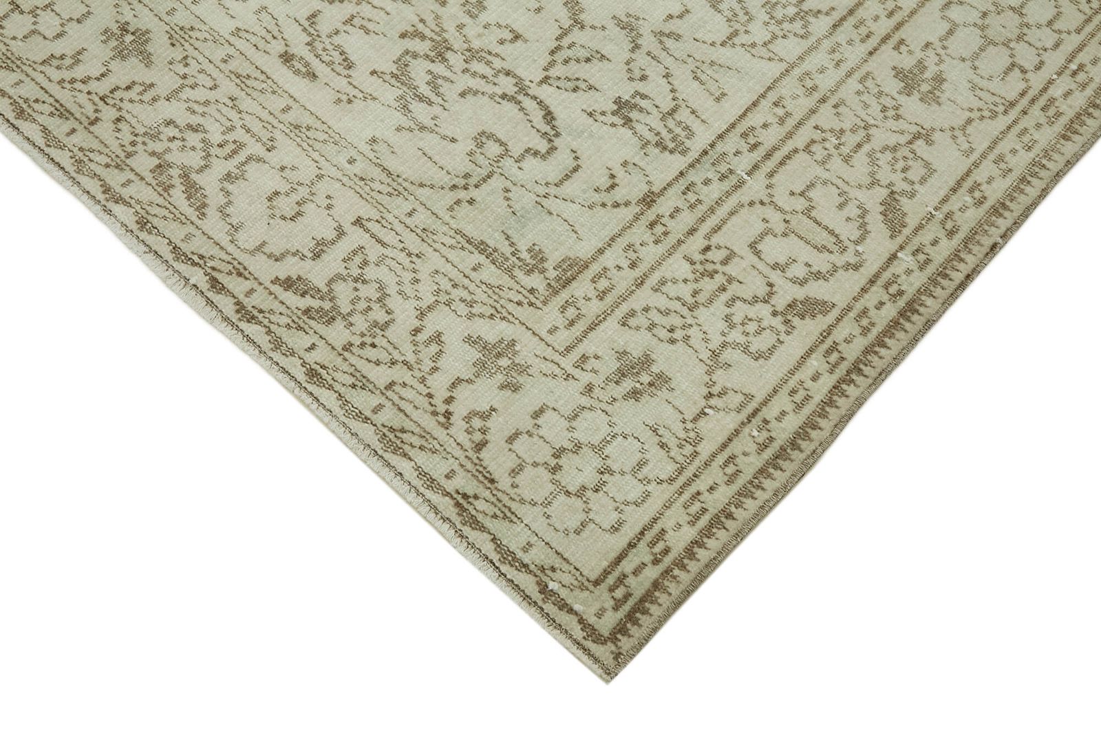 6x9 Beige Turkish Vintage Area Rug photo Textiles