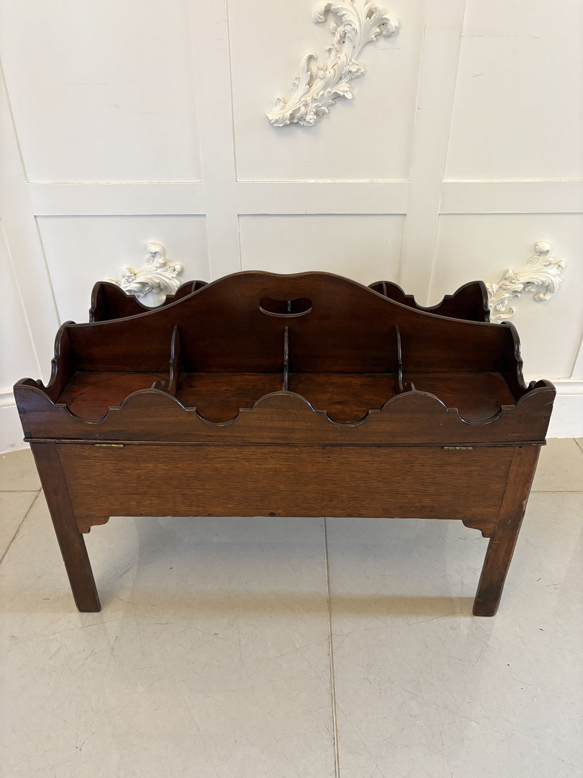 Unusual Antique George III Quality Mahogany Free Standing Coaster/Bottle Stand photo Furniture