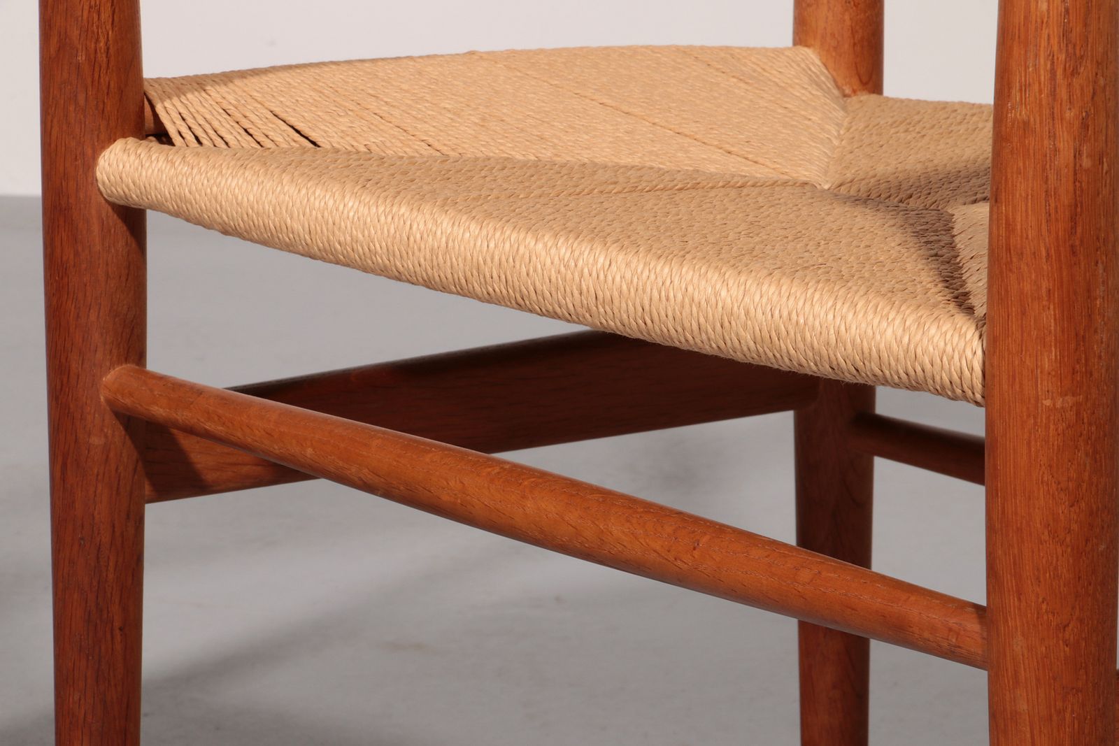 Dining Chairs By Hans Wegner For Carl Hansen & Søn,Denmark 2 Ch37 And 2 Ch36 photo vinterior