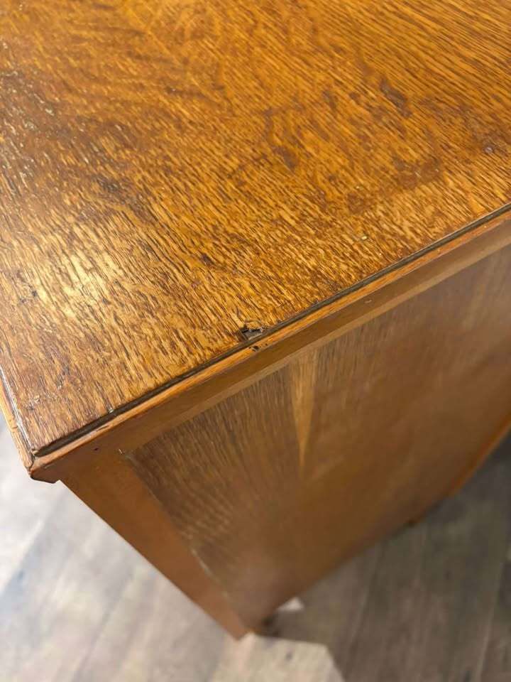 photo vinterior Mid Century Four Drawer Chest