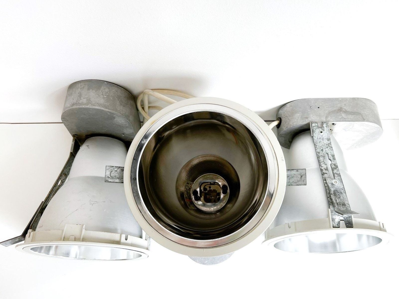 Iguzzini Set Of 3 Spotlights   Industrial Spotlights   Italian Design photo vintage