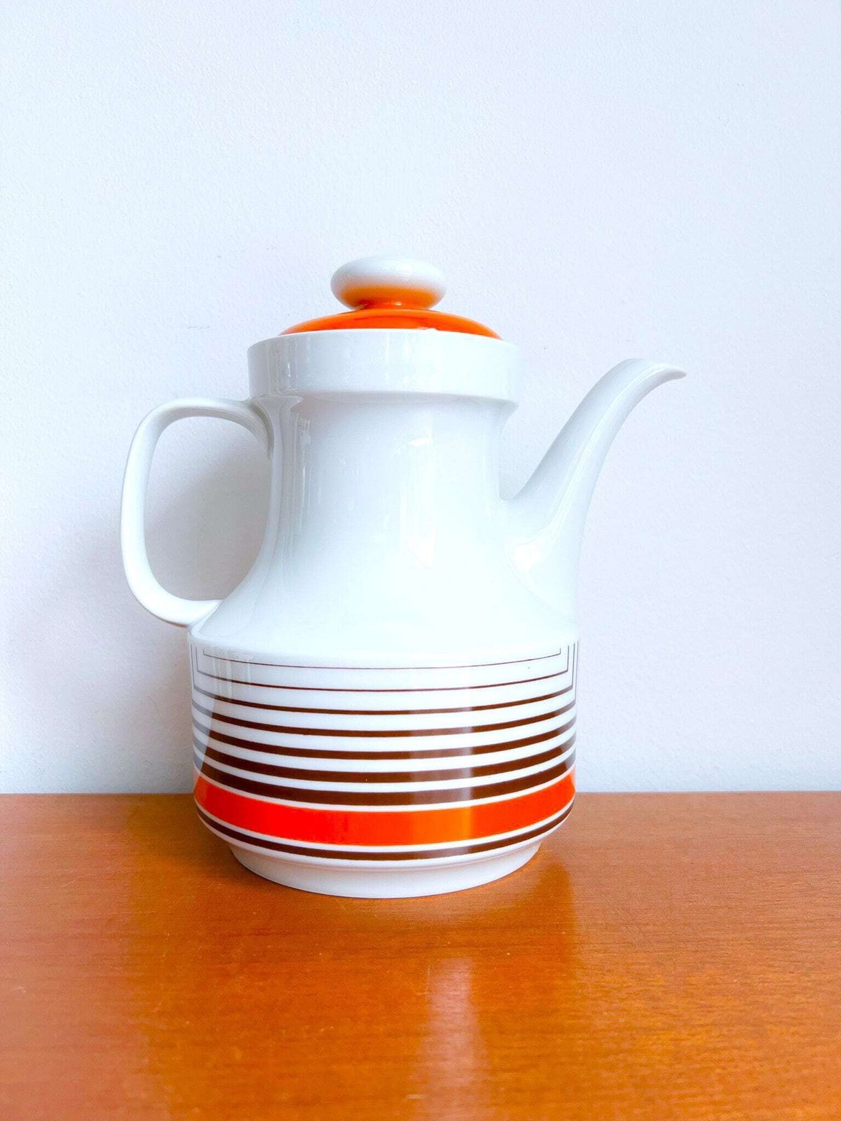 Vintage Wunsiedel Royal Bavaria Germany Coffee / Tea Pot   Mid Century photo Home Decor
