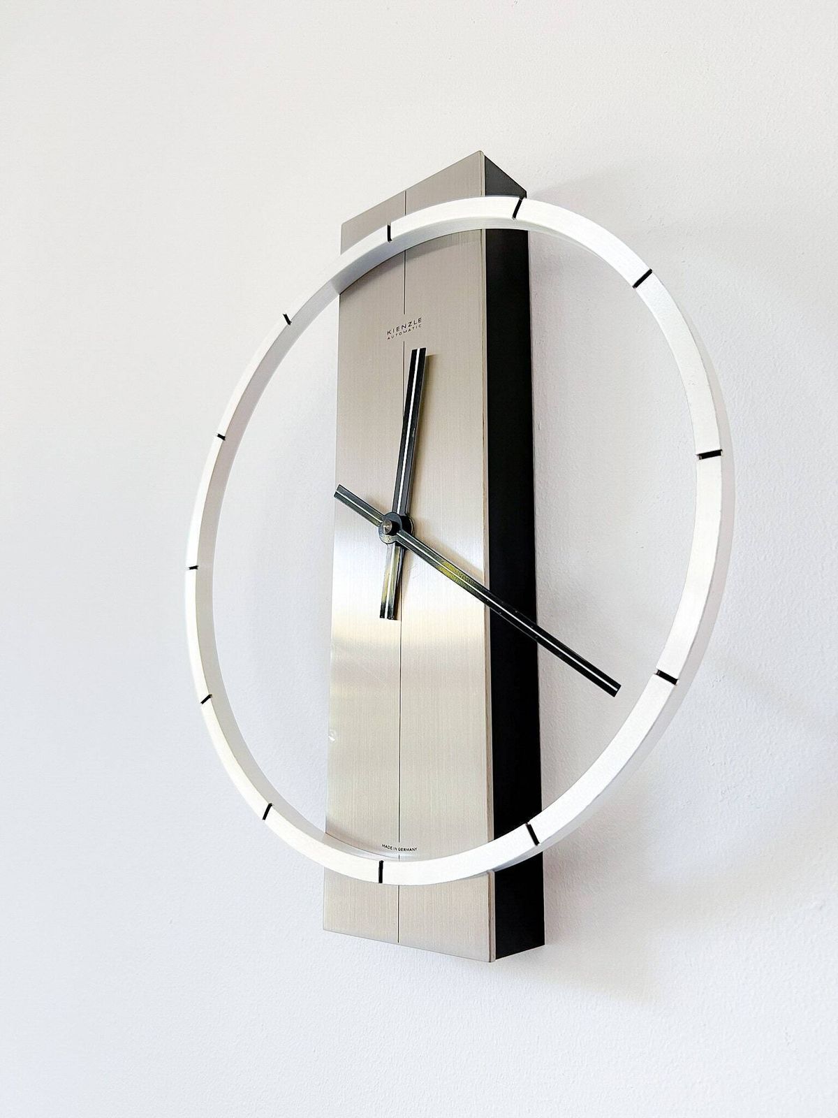 Vintage Mid Century Kienzle Vernikkeld Verzilverd Wandklok, Jaren 1960, Duitsland, Mcm, Automatisch photo for sale