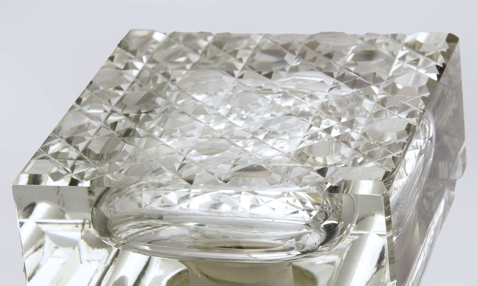 English Square Shapped Cut Glass/Crystal Inkwell With Brass/Bronze Top photo vinterior