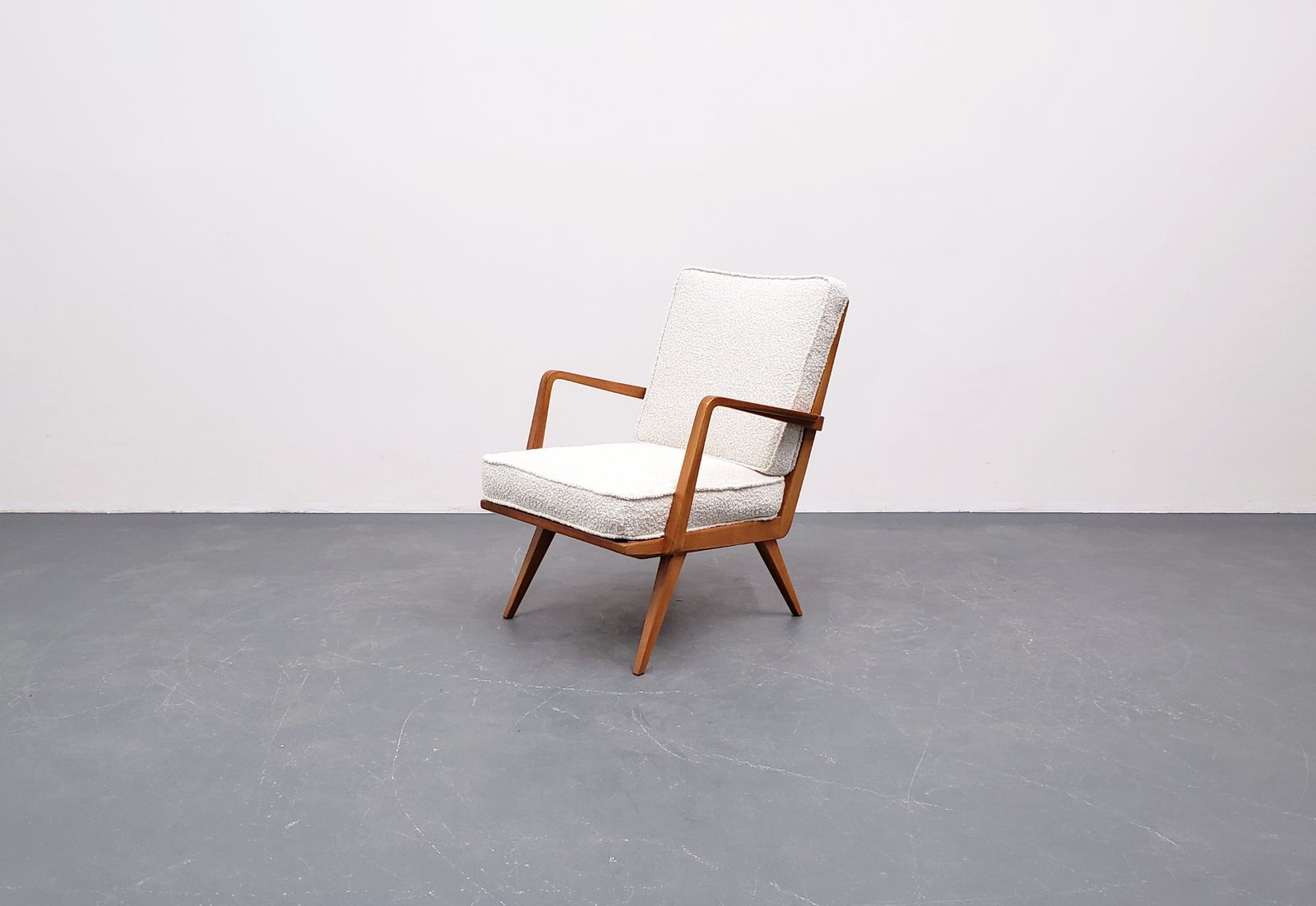 1950 Armchair By Wilhelm Knoll For Antimott In Premium Ivory Boucle photo 1100.0