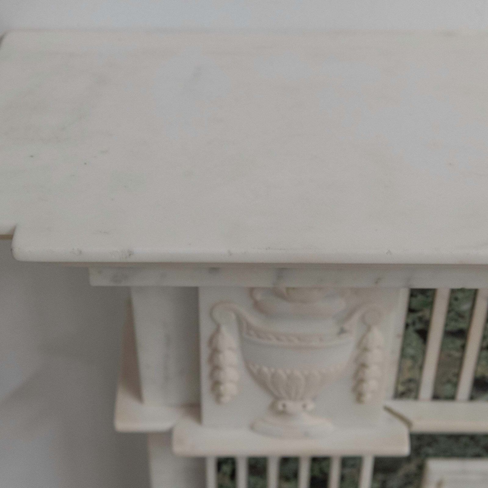 photo vintage Reclaimed Georgian Style Statuary & Verde Marble Surround (Pair Available)