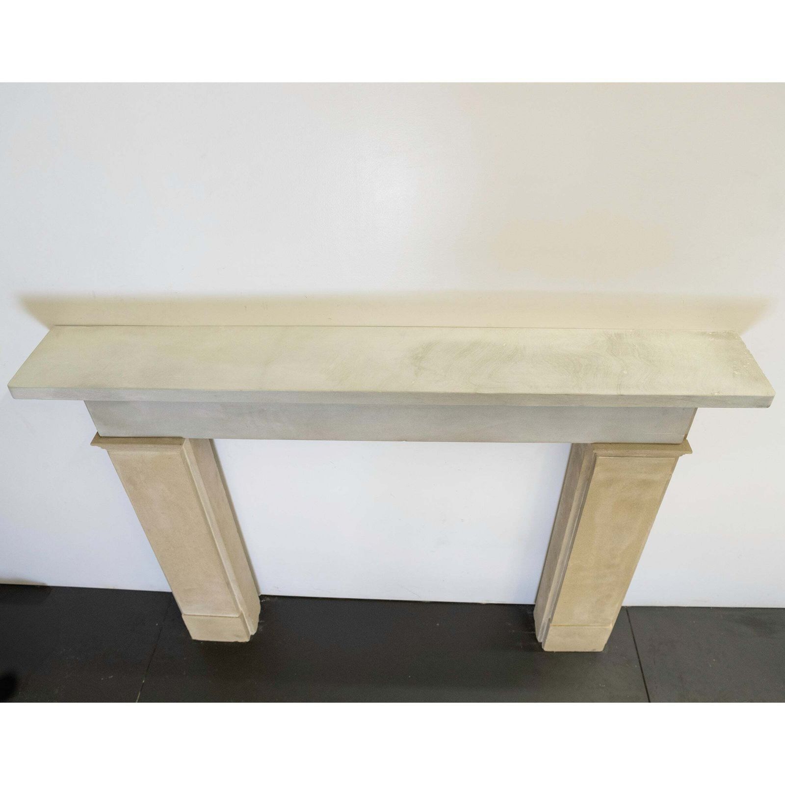 2200.0 Antique Sandstone Crossover Fireplace Surround photo