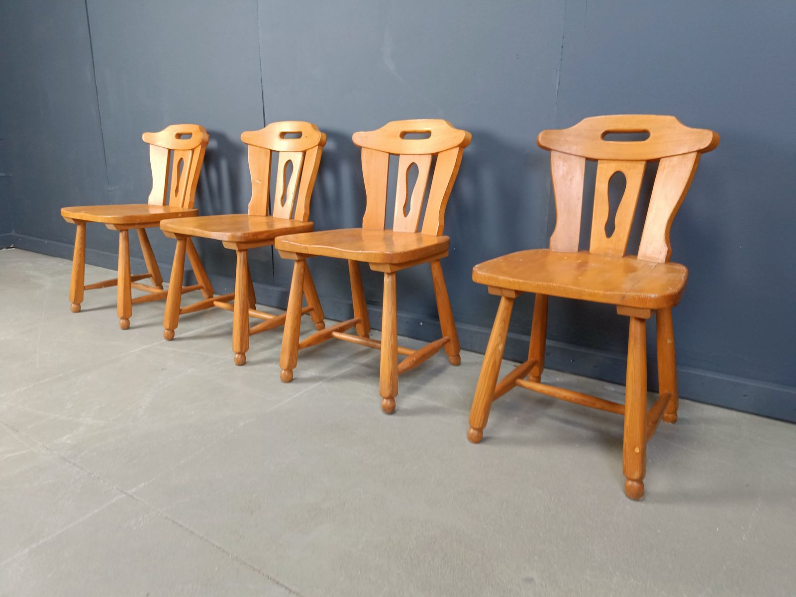 Mid Century Brutalist Dining Chairs, 1960s Set Of 4 photo vinterior