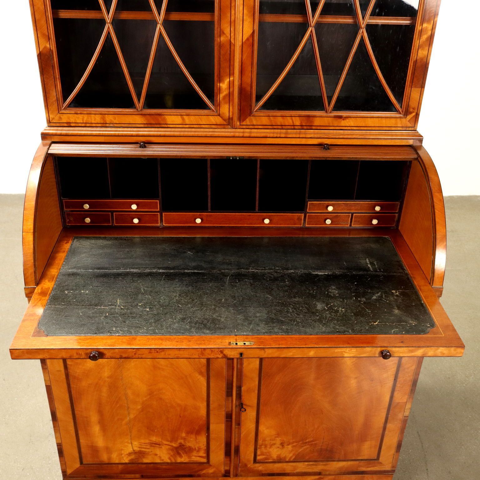High Victorian Trumeau Various Essences England XIX Century photo Furniture