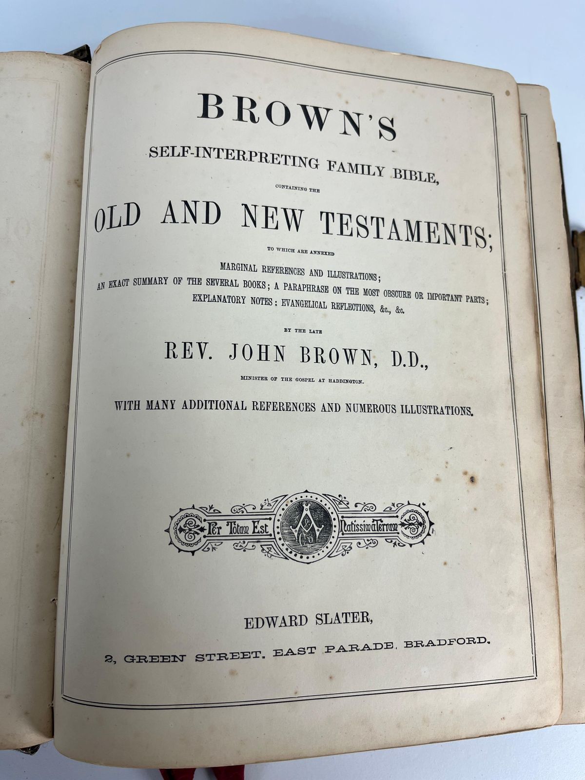photo vintage "The Holy Bible" By Rev. John Brown, 1870s