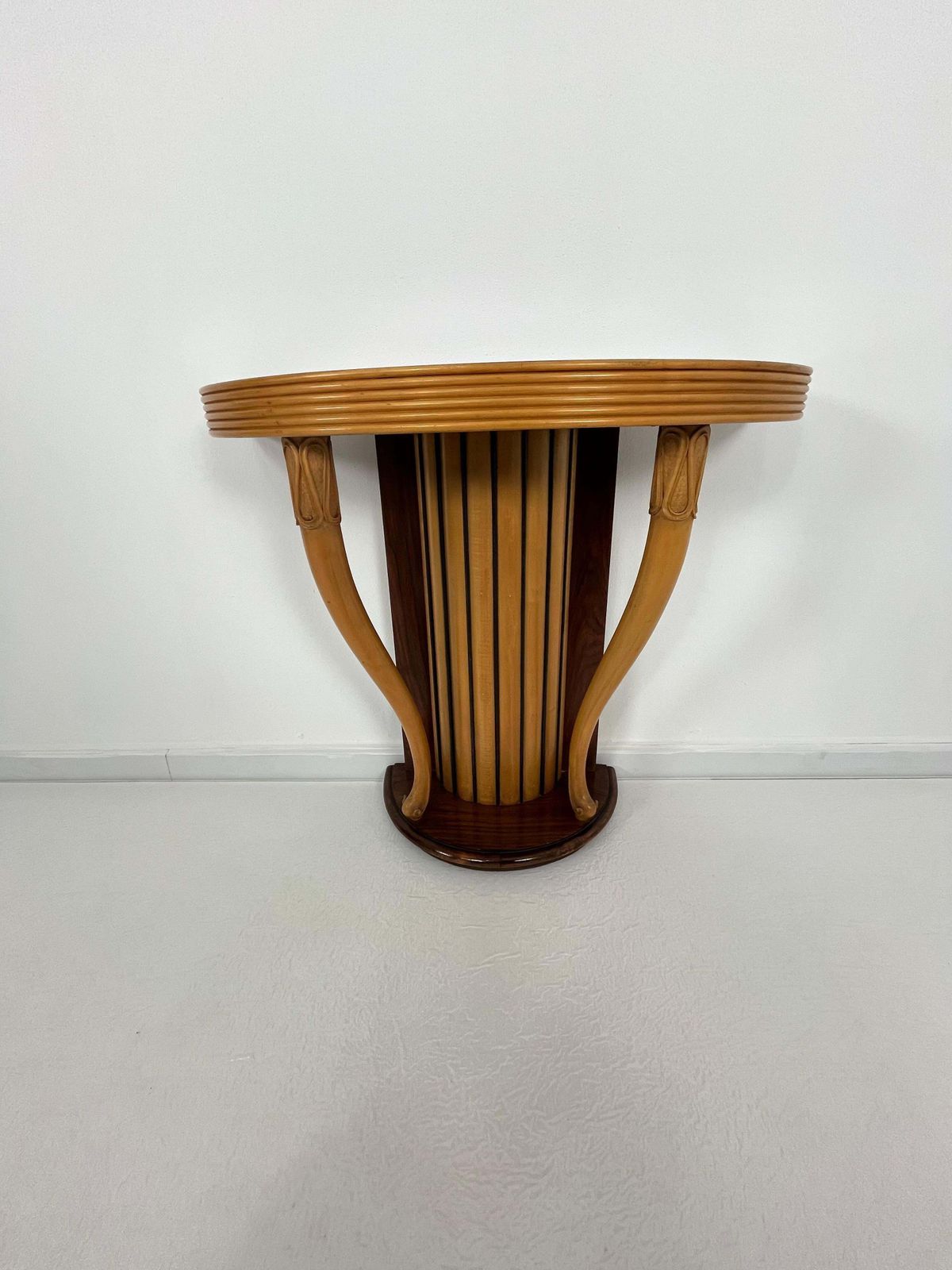 Very Elegant Italian Mid Century Console Attributed To Osvaldo Borsani 1950s photo vintage