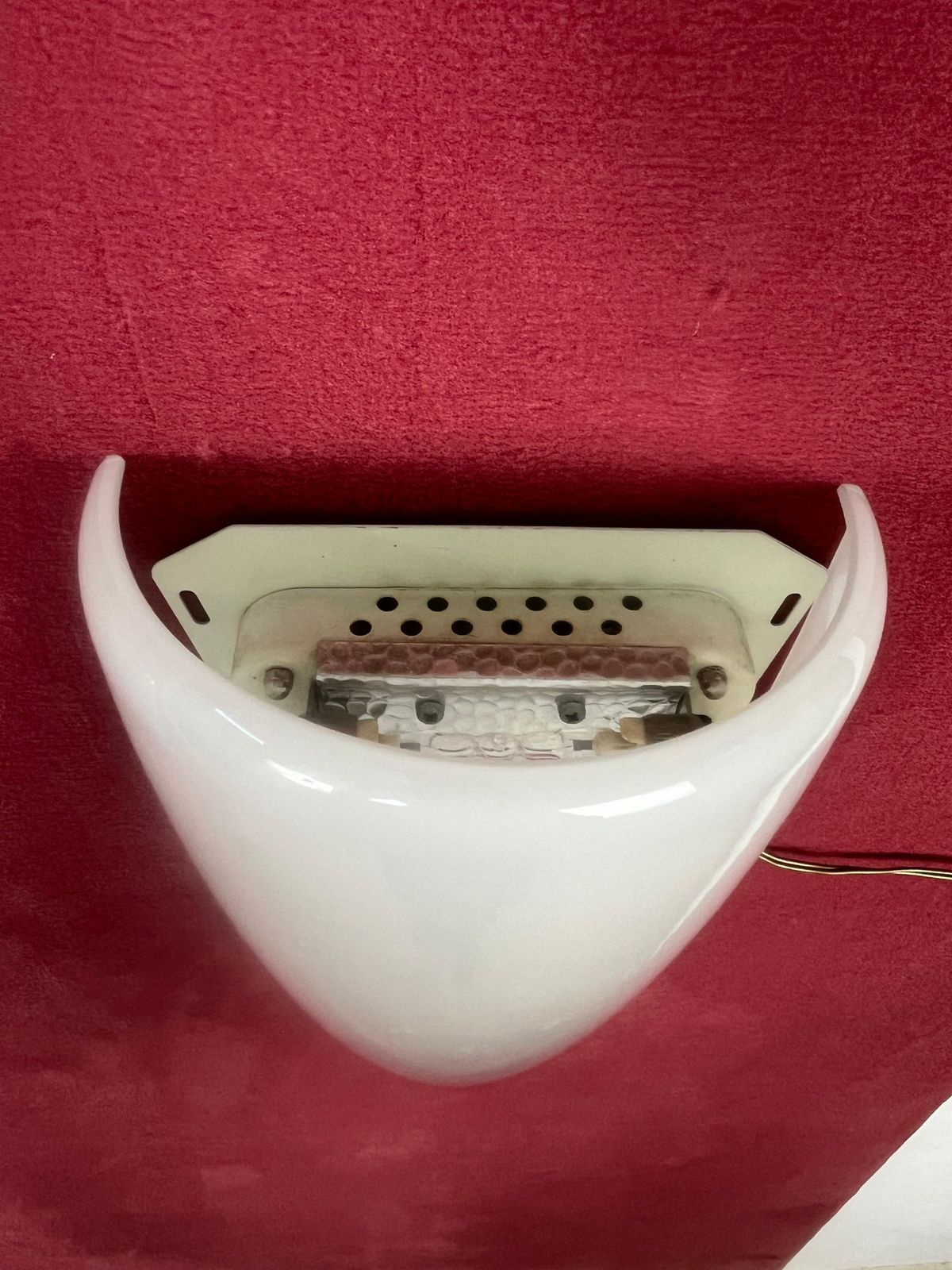 771.0 Set Of 2 Murano Milk Glass And Transparent Wall Lamps, 1980s photo