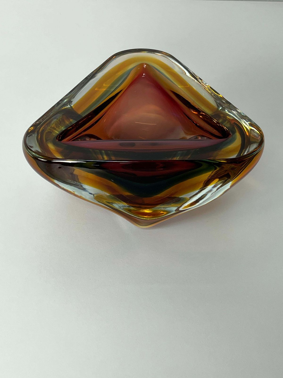 photo vintage Large Mid Century Murano Glass Ashtray Amber, 1960s
