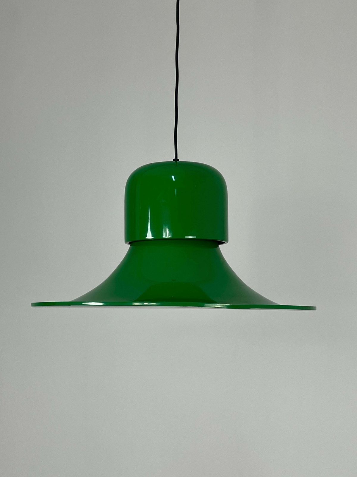 photo vintage Pendant Lamp By Joe Colombo For Stilnovo 1960s, Large Diameter 64 Cm