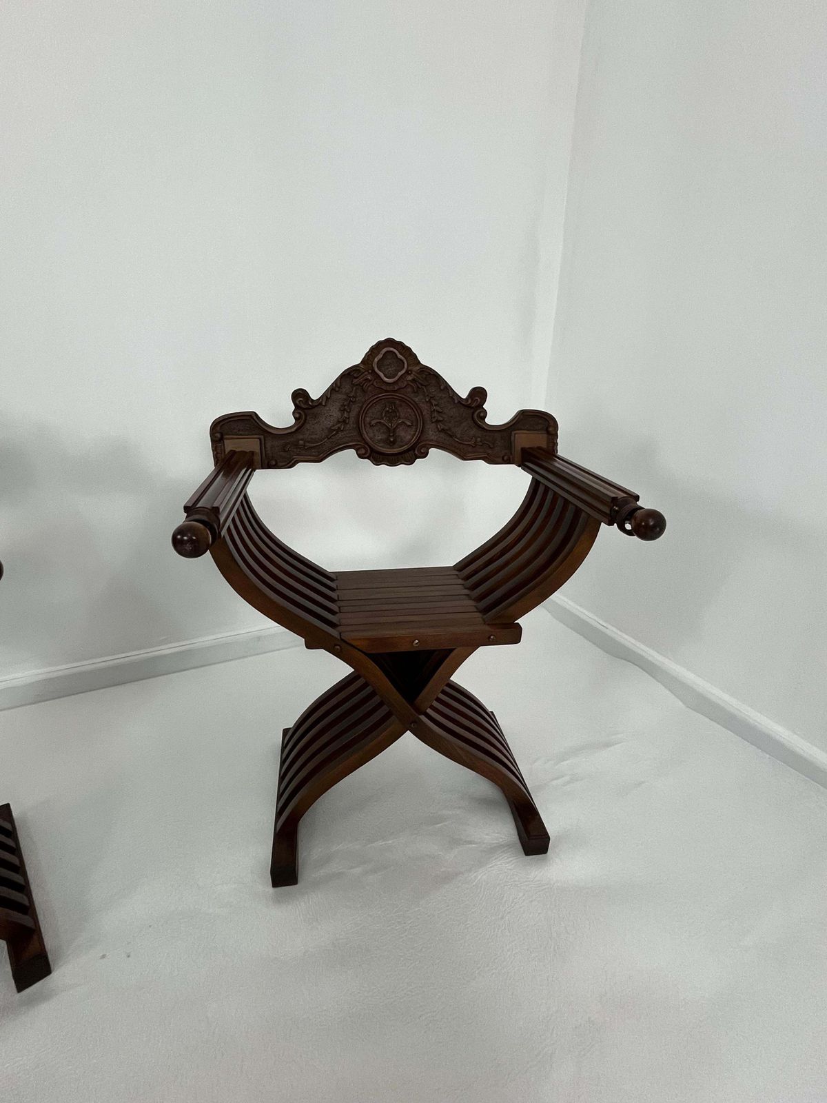 Set Of 2 Mid Century Italian Folding Chairs Model "Savonarola", 1960s photo vintage