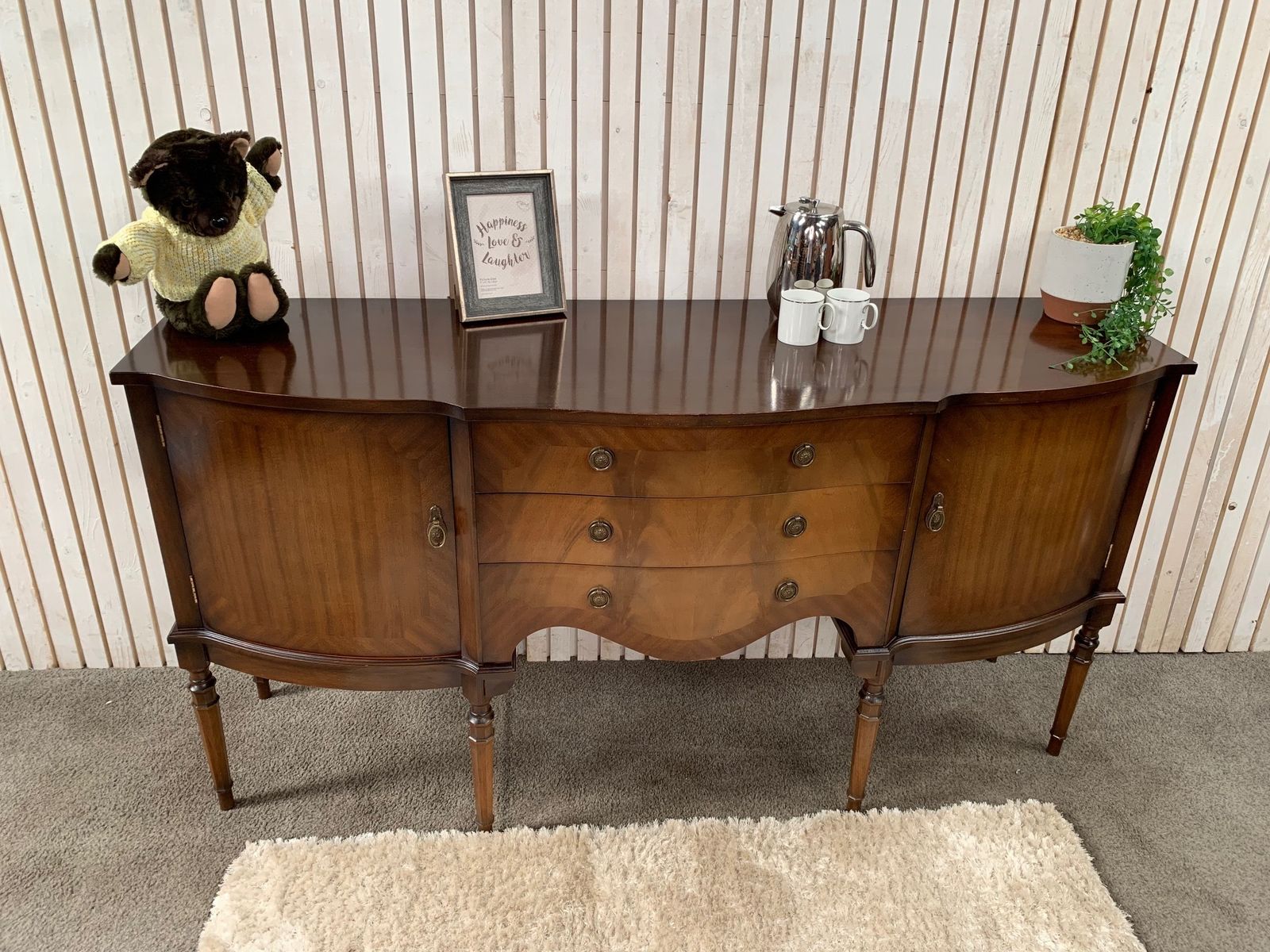 Vintage Strongbow Serpantine Sideboard With 3 Drawers And 2 Doors. photo 275.0