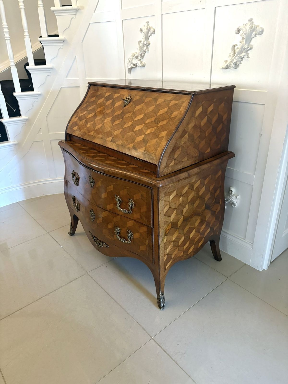 Outstanding Quality Antique 18th Century French Walnut Inlaid Parquetry Bombe Shaped Bureau photo for sale
