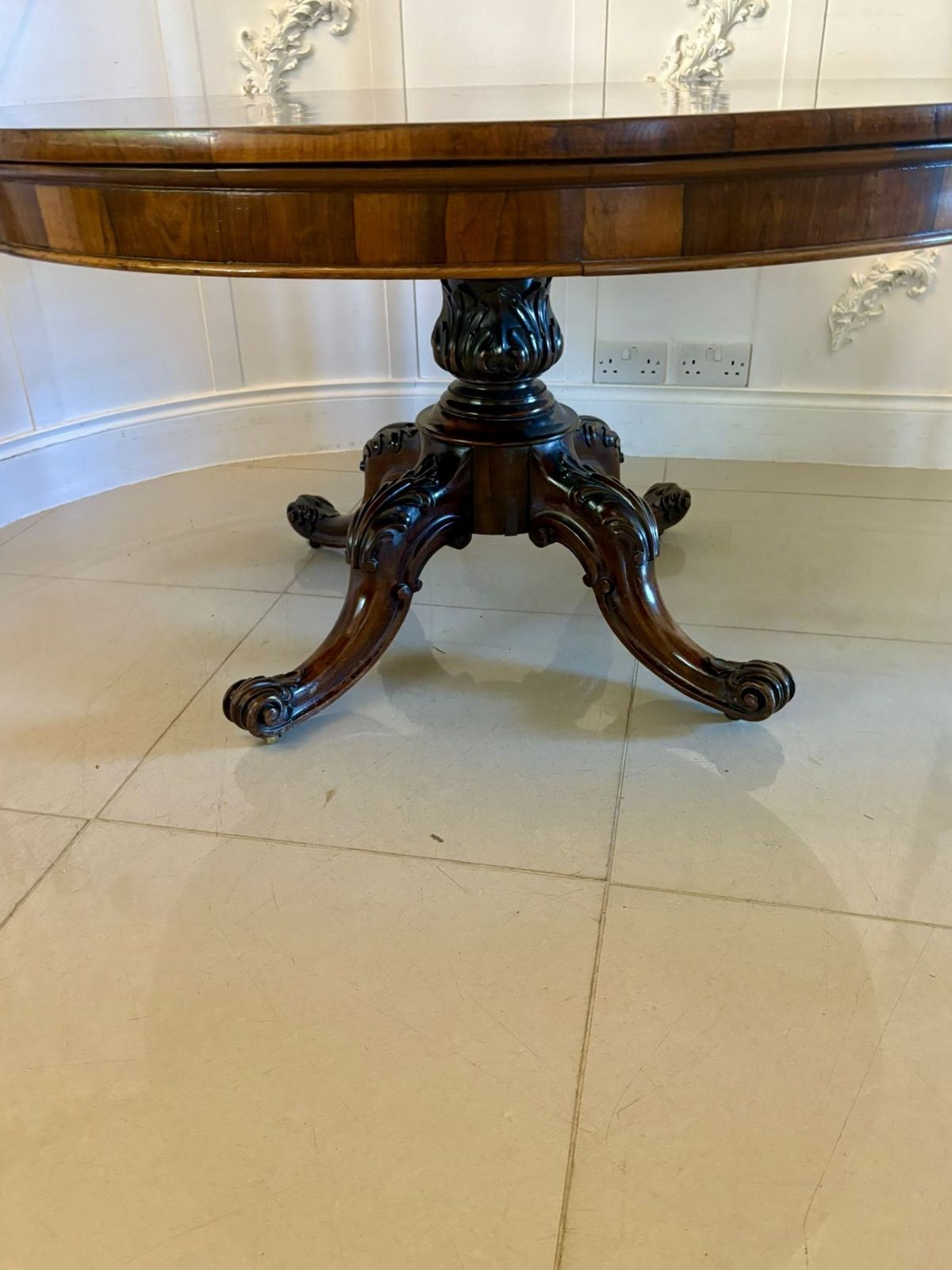 photo buy Outstanding Quality Antique 19th Century Carved Rosewood Circular Dining Table