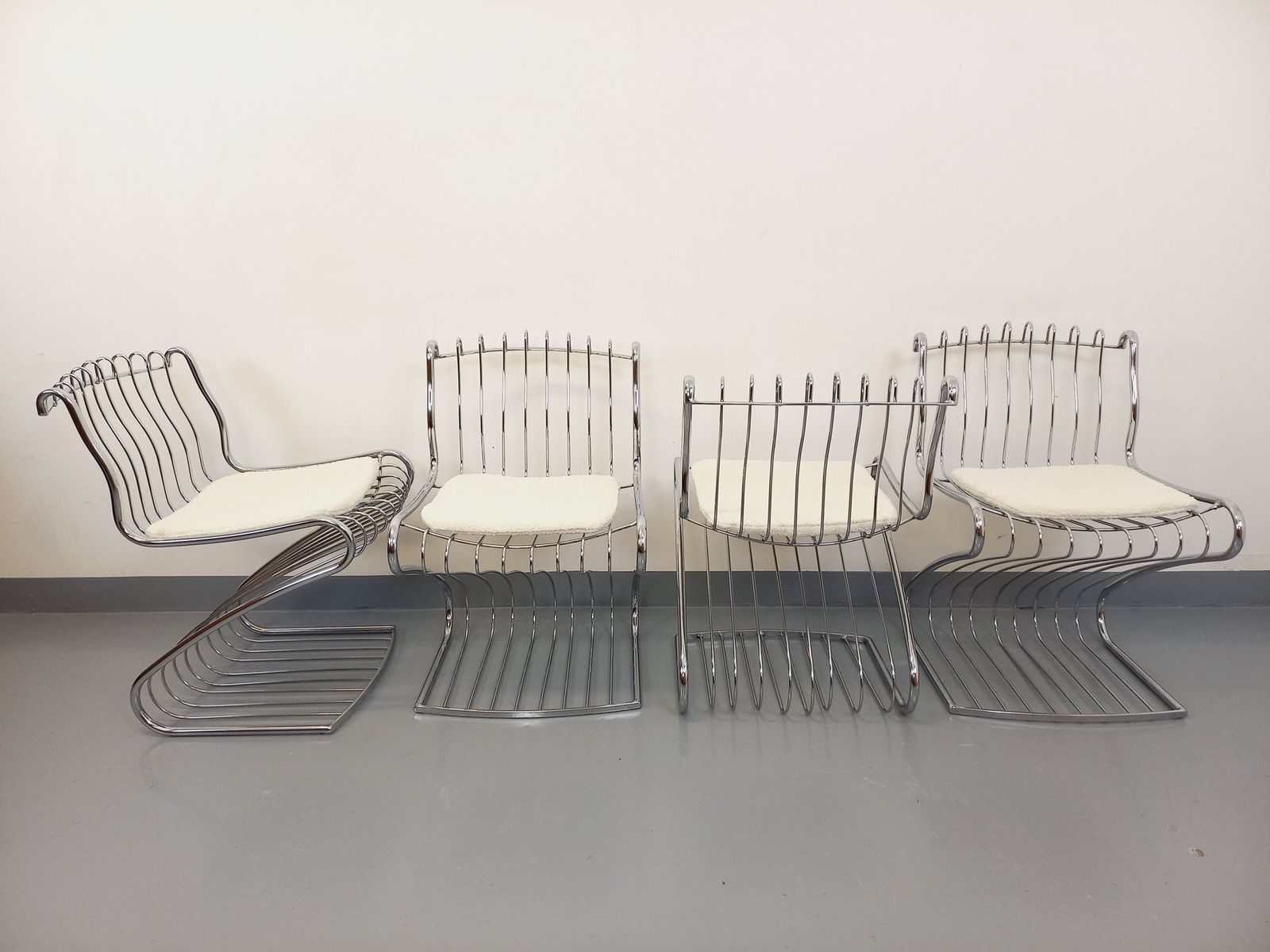 4 Gastone Rinaldi Chairs In Chrome Metal photo for sale