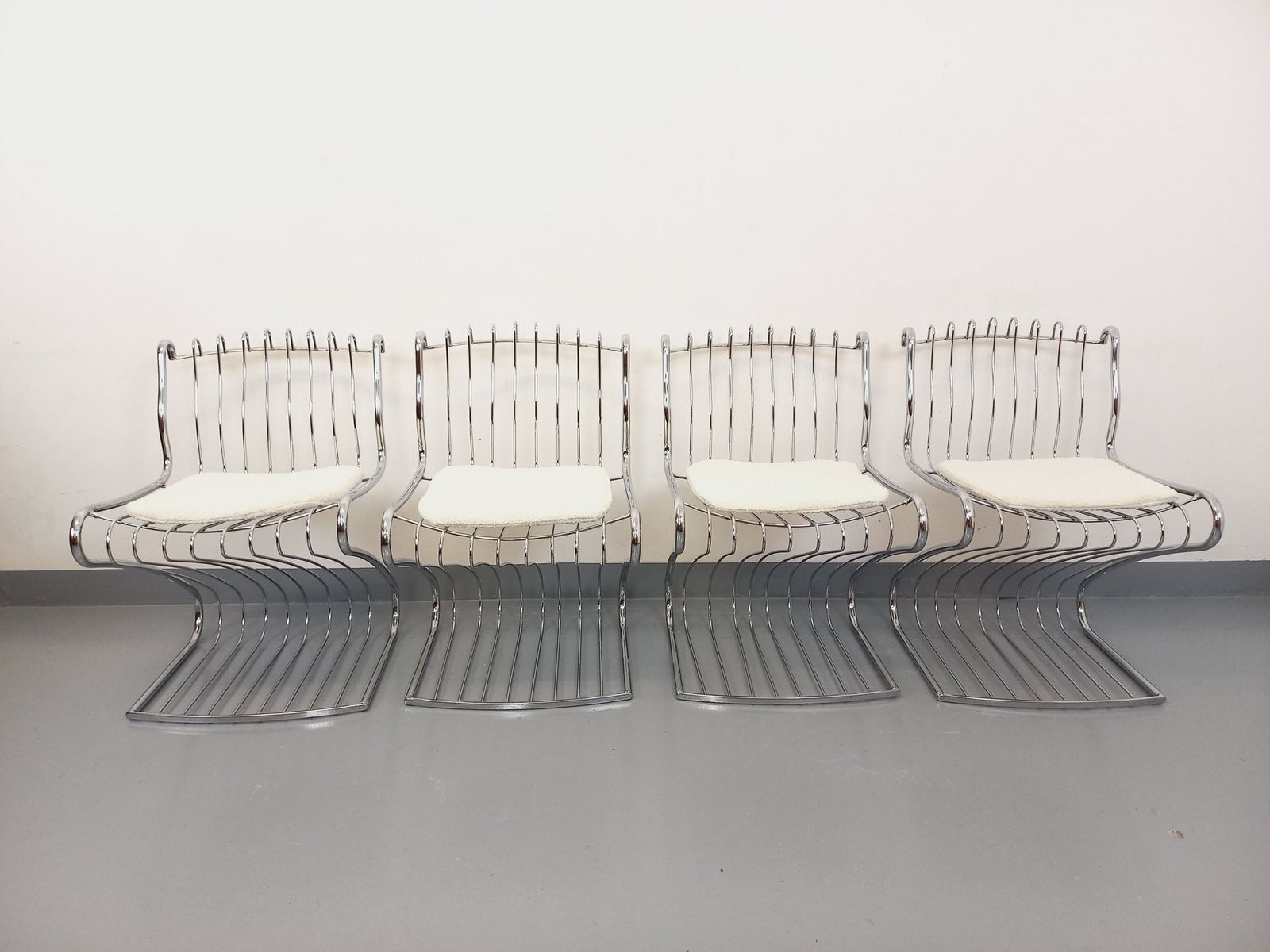 4 Gastone Rinaldi Chairs In Chrome Metal photo Furniture